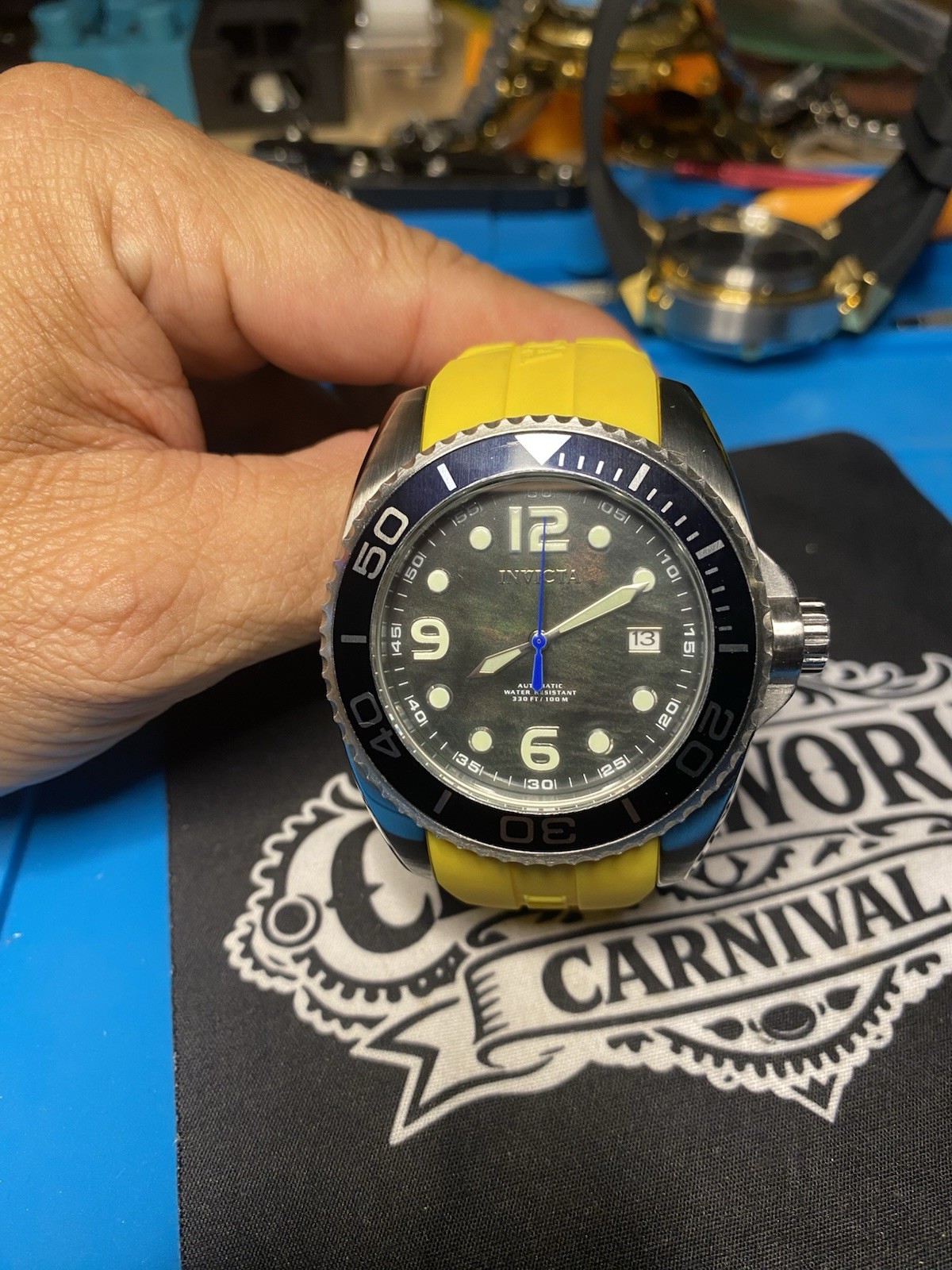 Invicta Pro Diver Automatic 100m Green MOP Dial Black Bezel Yellow Strap