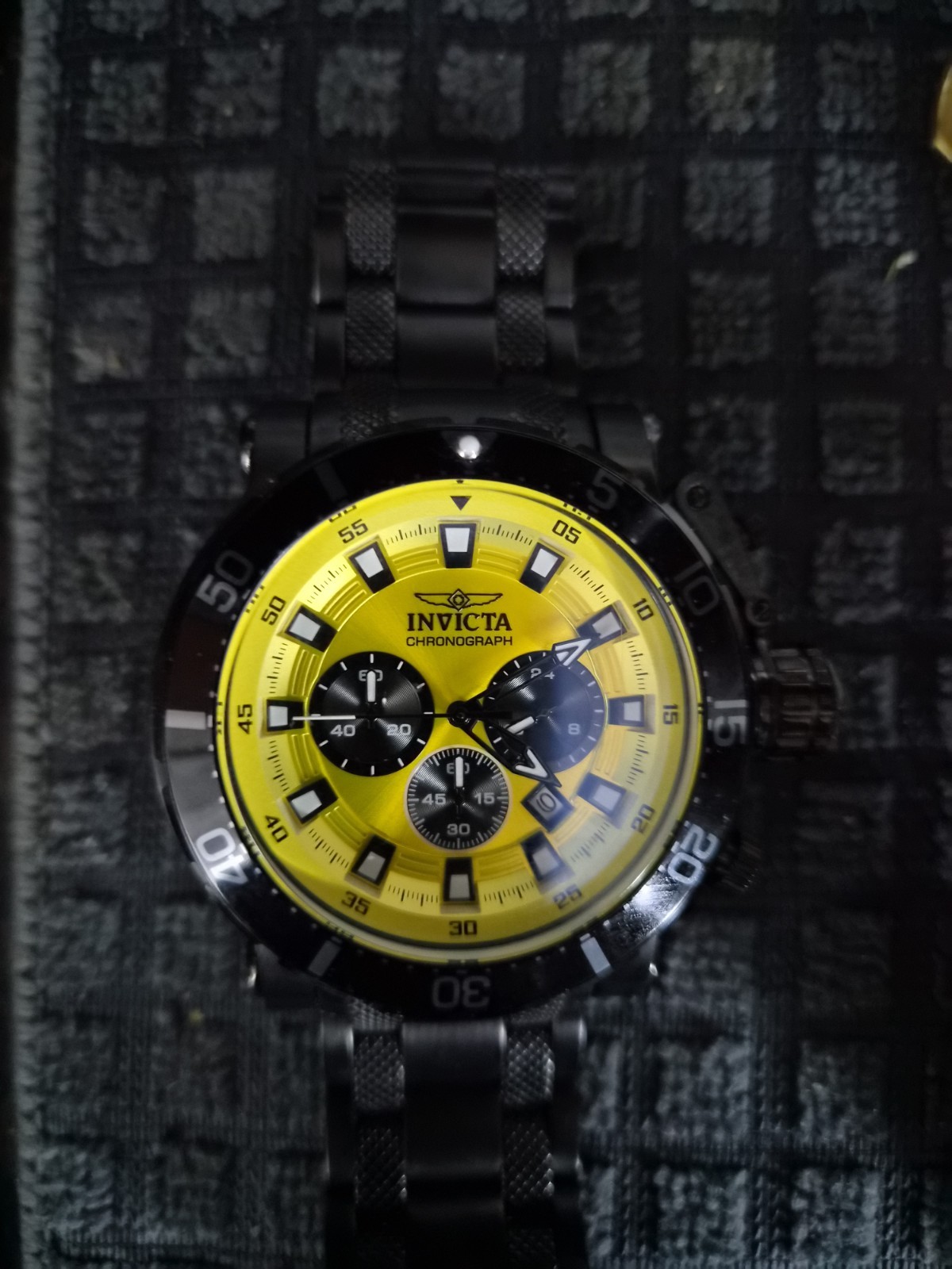 Invicta Men’s Chronograph Quartz Date Lot 2 Black/White w/Box