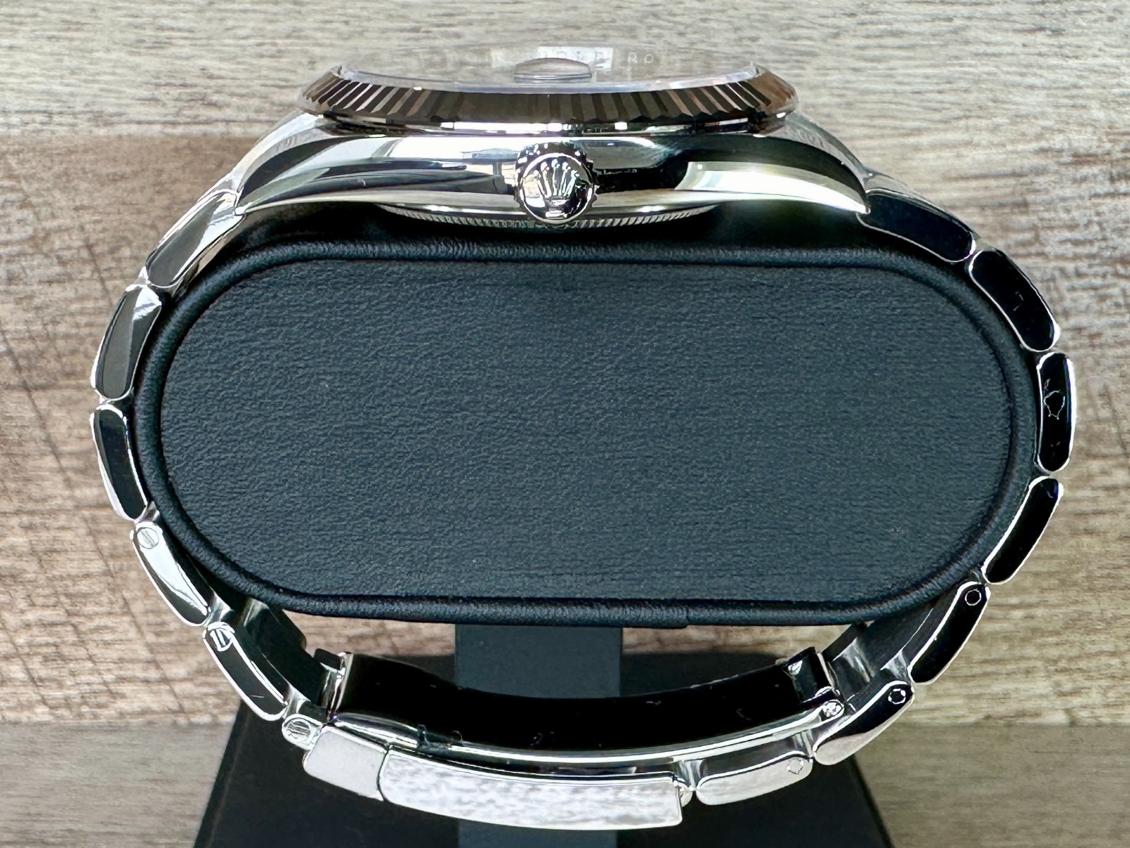Rolex Datejust 41 Ref. 126334 Blue Dial with White Gold Fluted Bezel NEVER WORN!