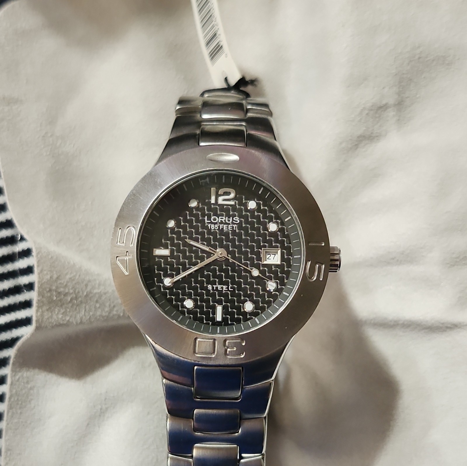 Lorus Steel Quartz Analog 50m Date Stainless Steel Bracelet Black Textured Dial