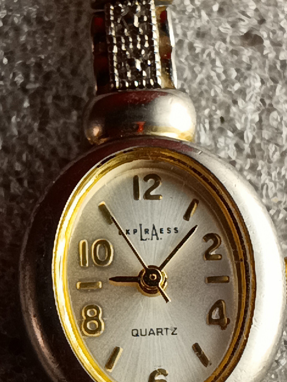 LA Express Women’s Watch – NEEDS BATTERY