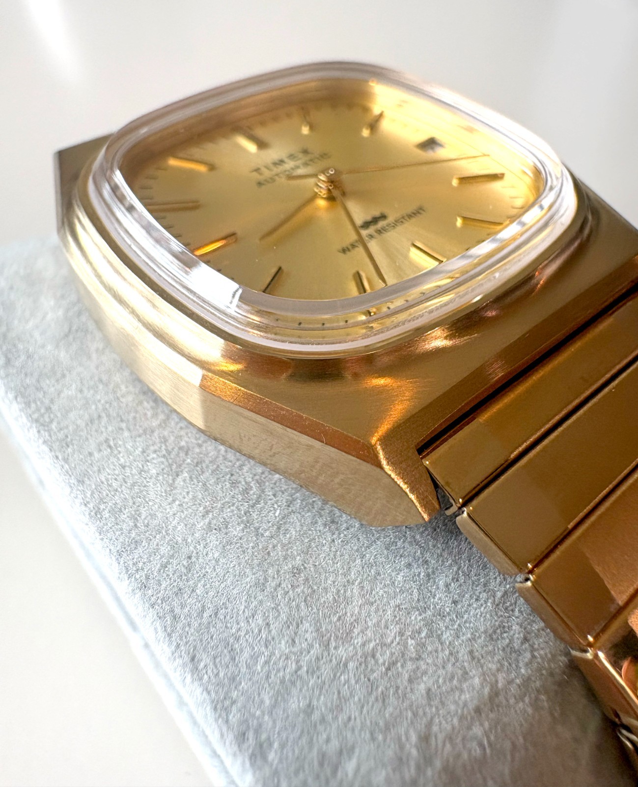 Automatic Wristwatch TIMEX 1983 REISSUE TW2Y07200 Elastic Stainless Steel Golden