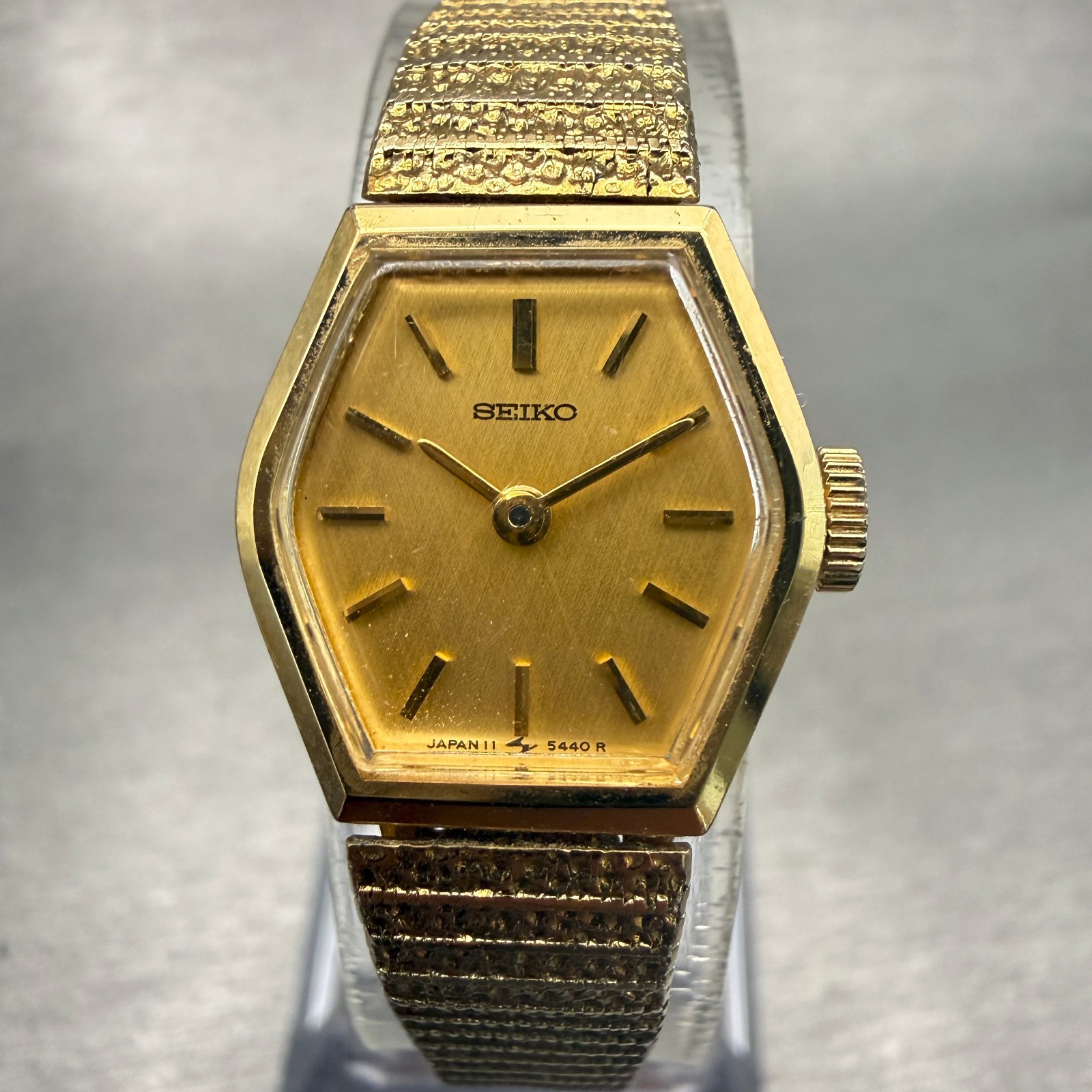 Seiko Watch Women 17mm Gold Dial Gold Tone Hexagon 11-5199 Mechanical Works VTG