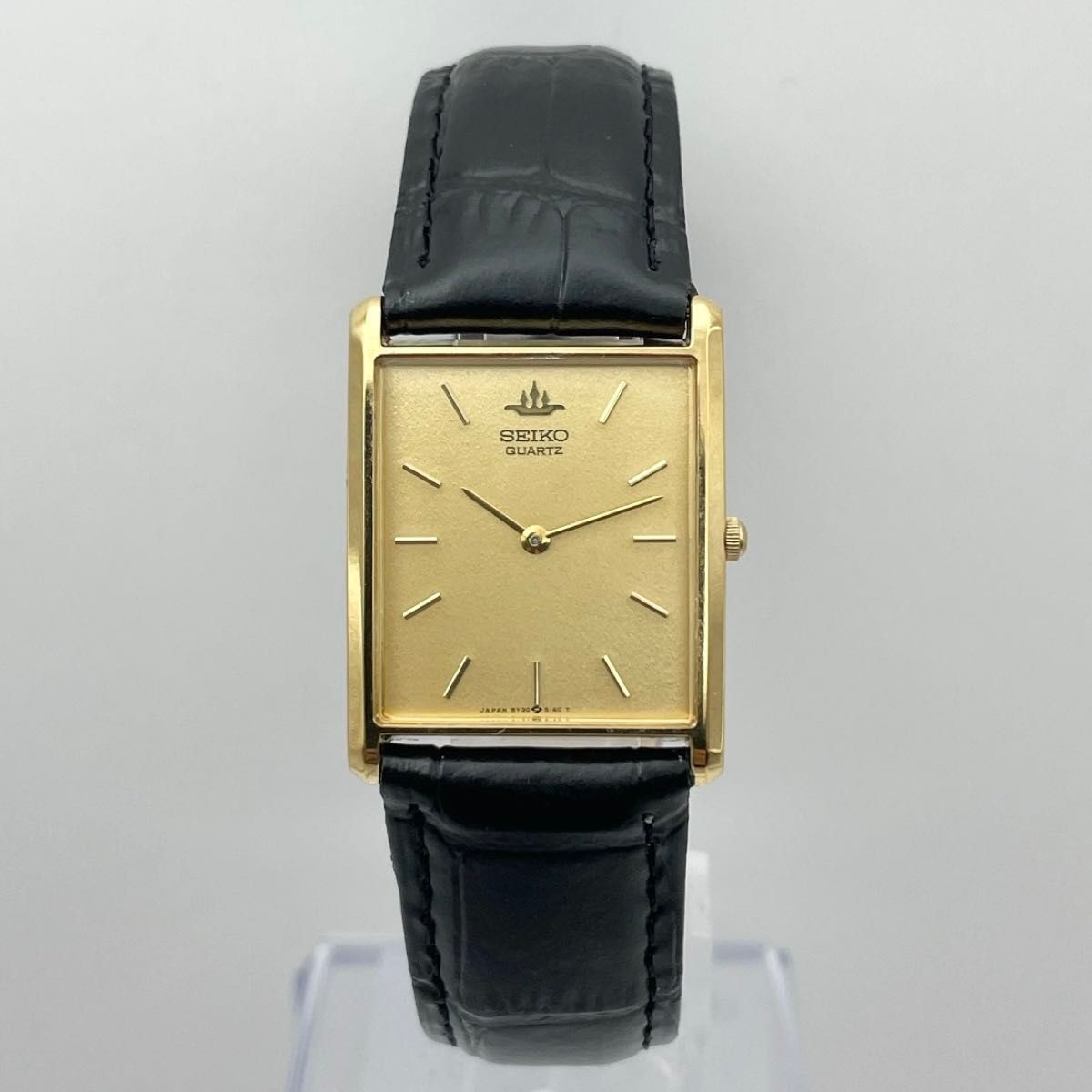 Vintage SEIKO Quartz Rectangular Gold Dial Watch