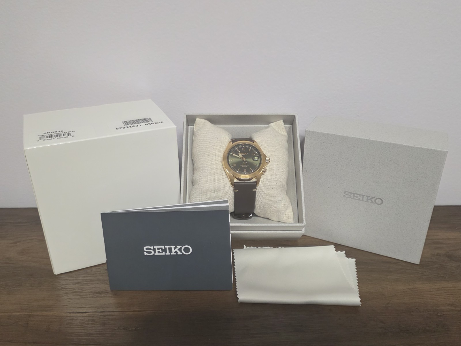 New Seiko SPB210 Prospex Men’s Green Dial 39.5mm Brown Leather Strap Watch