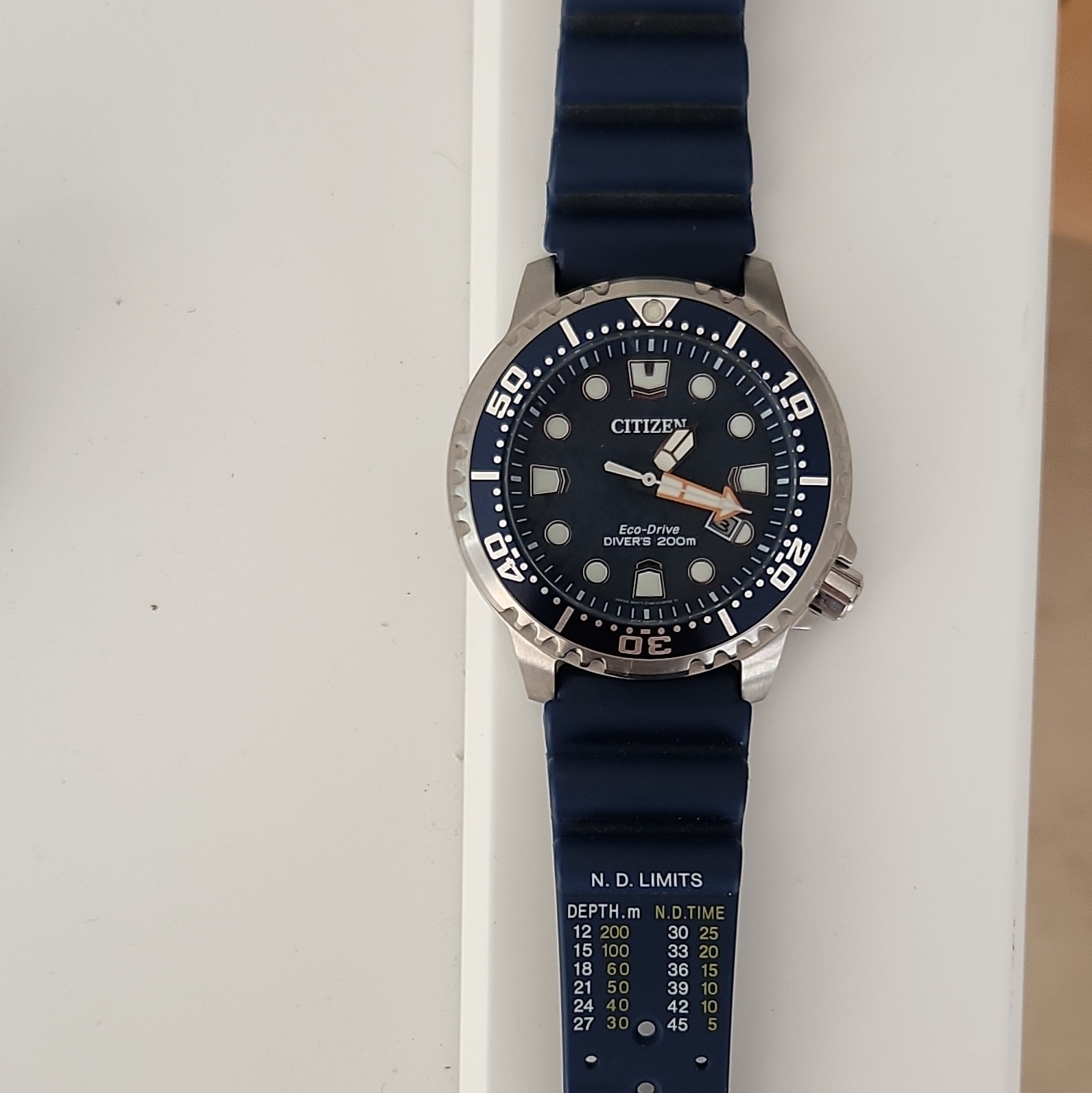 Citizen Eco-Drive Diver 44mm 200m Blue Dial Silver Case Blue Rubber Strap