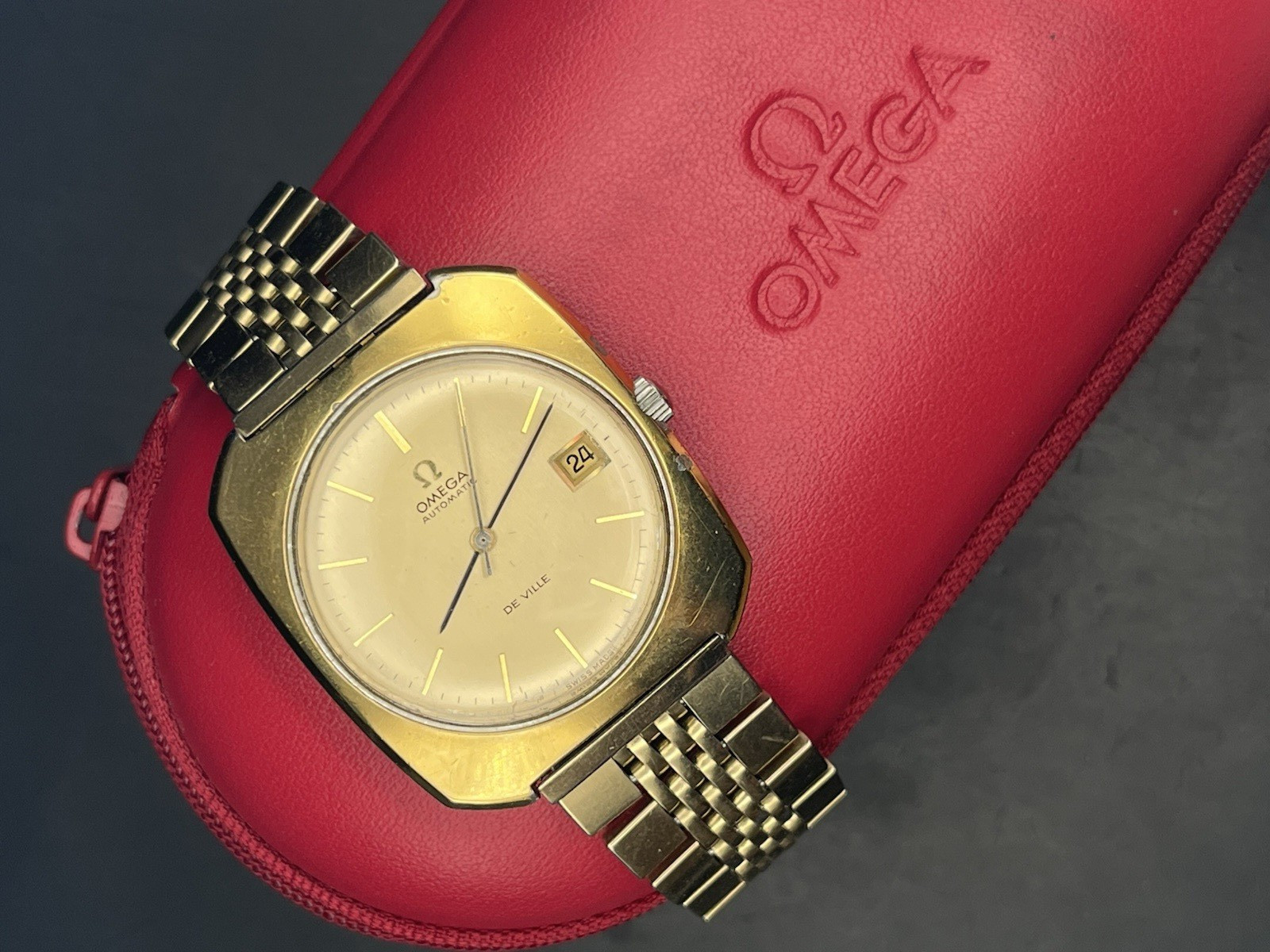 Vintage Omega De Ville, Automatic, w/ Date, Original Rice-Bead Bracelet ~ 1970