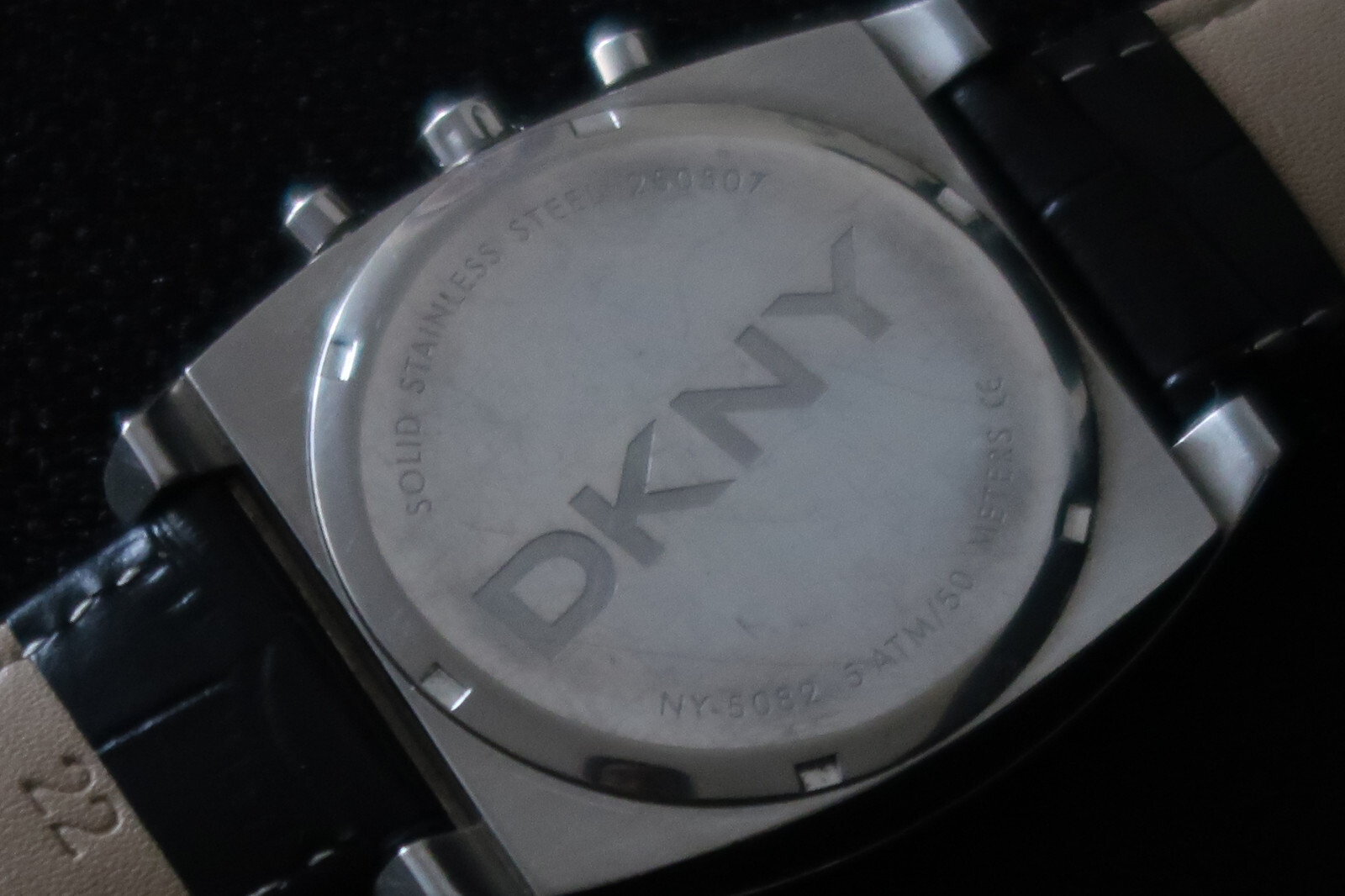 DKNY NY5082 QUARTZ CHRONOGRAPH TURTLE WATCH GREY BLACK AND RED FACE BLACK STRAP