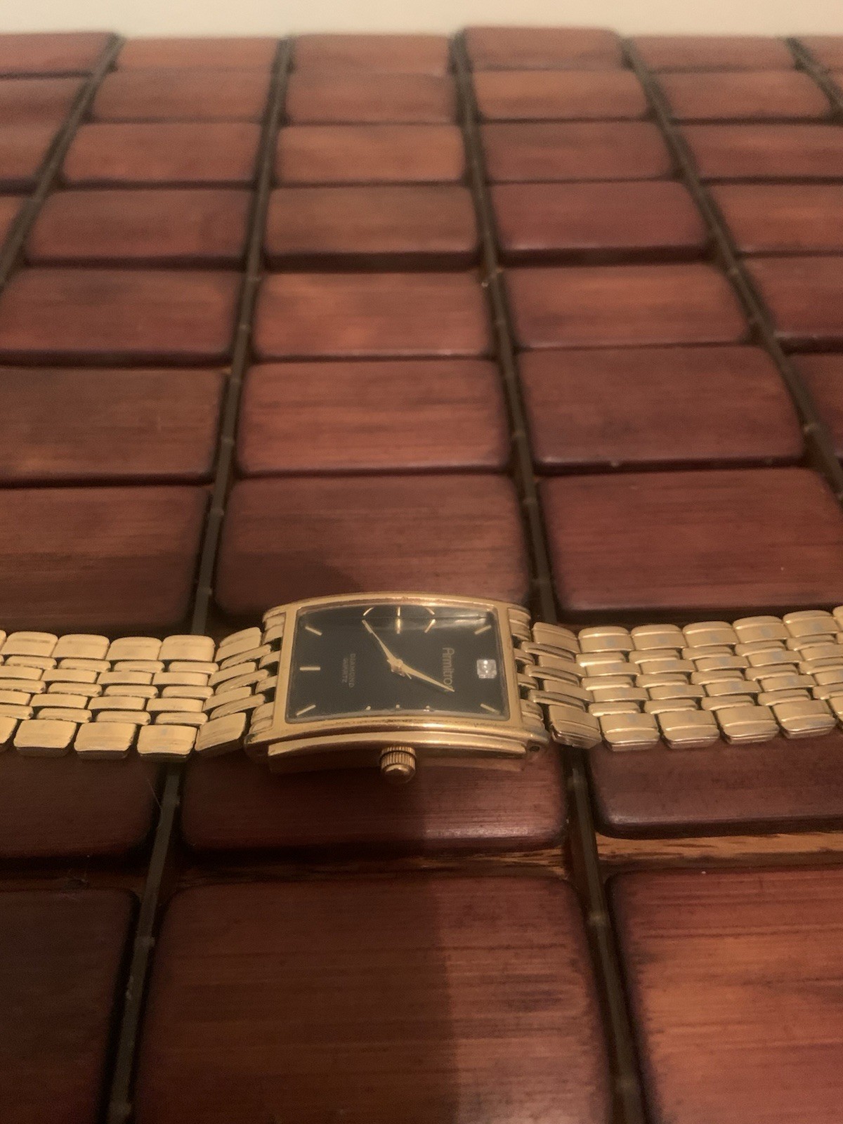 Armitron Diamond Quartz Swiss Watch Black Dial Gold tone Band 20/1270 AL21E