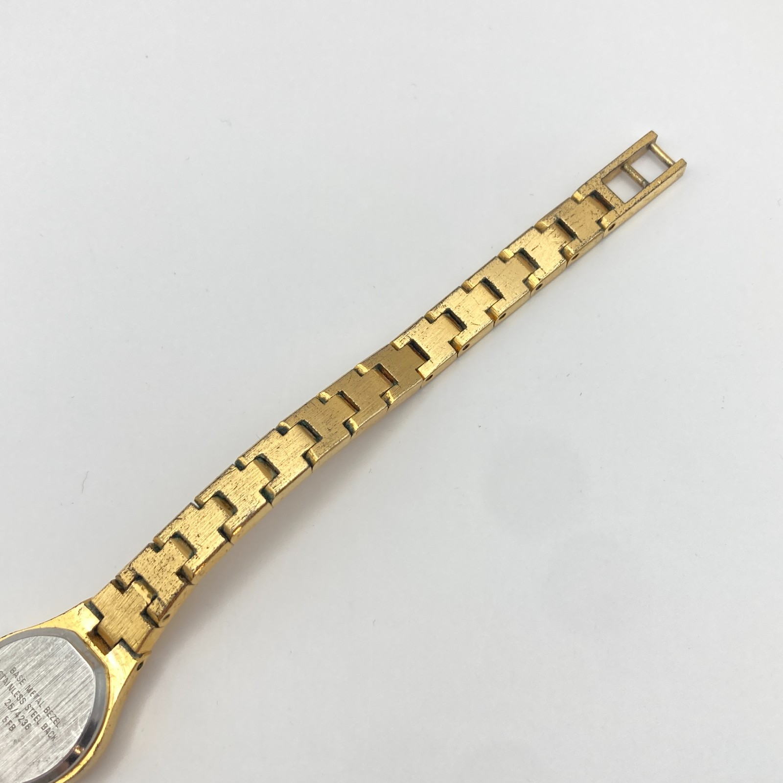 Vintage Armitron Womens Watch 11mm Gold Tone Petite Round New Battery 7″