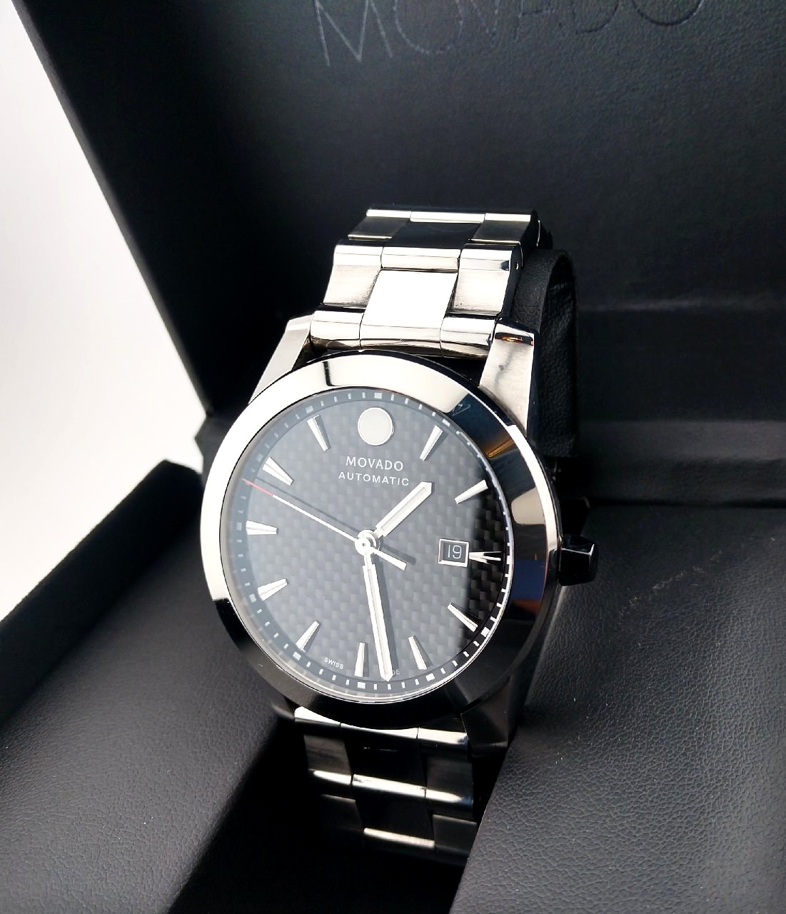 Movado Men’s Vizio Swiss Automatic W/Carbon Fiber Dial Model #:37.1.14.1627