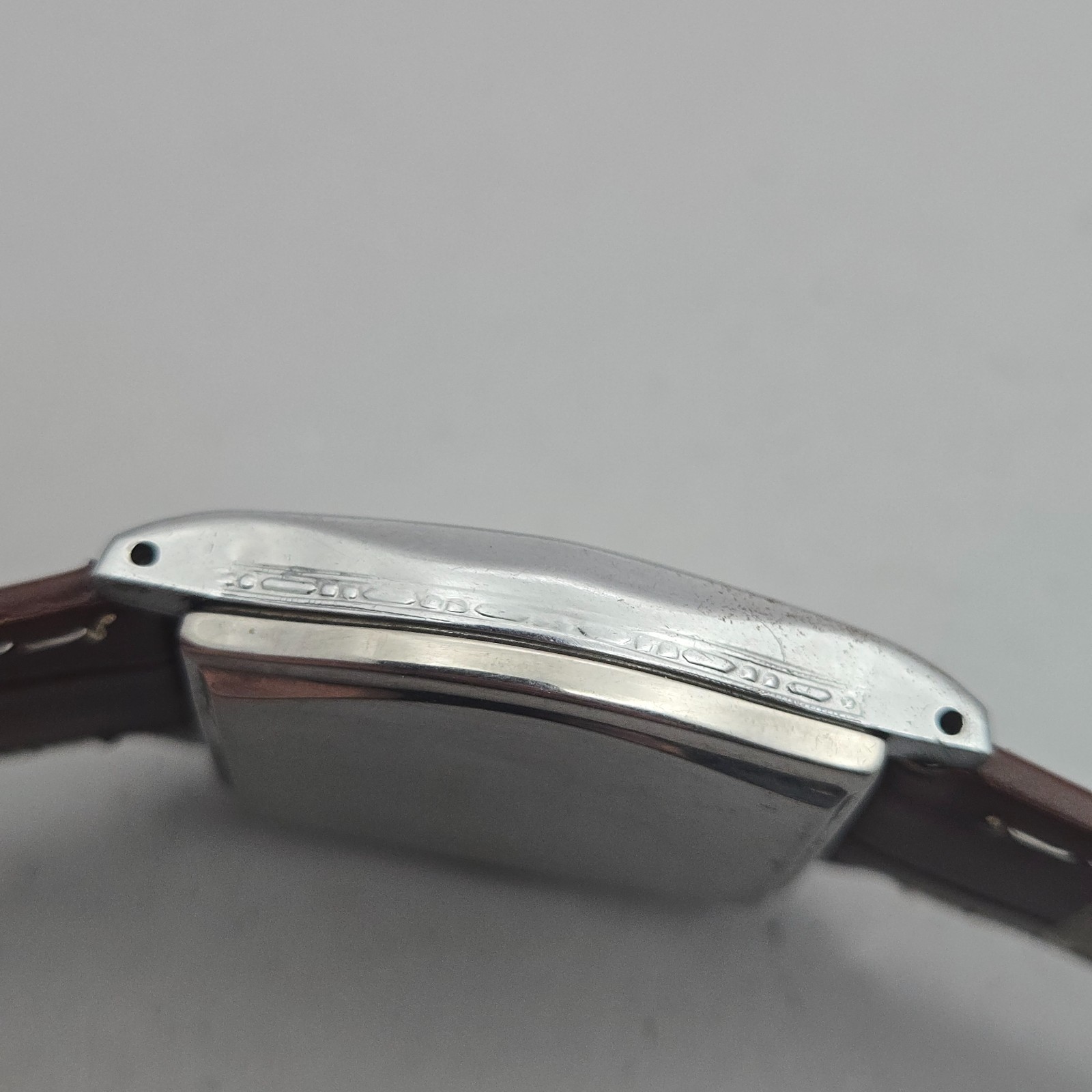 Vintage HELBROS men’s manual wind watch AS 970 Tonneau-shaped Number dial 1940s