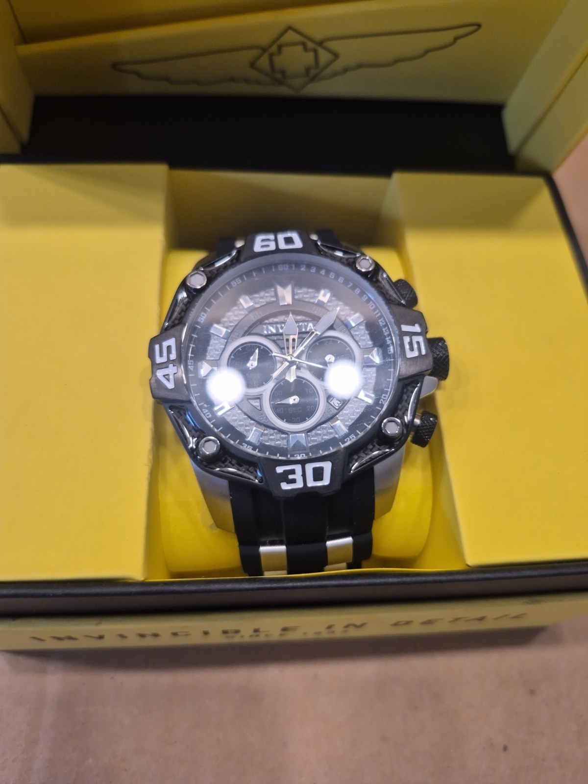 Invicta Men’s 44704 Pro Diver Chronograph Carbon Fiber Dial & Bezel 100M