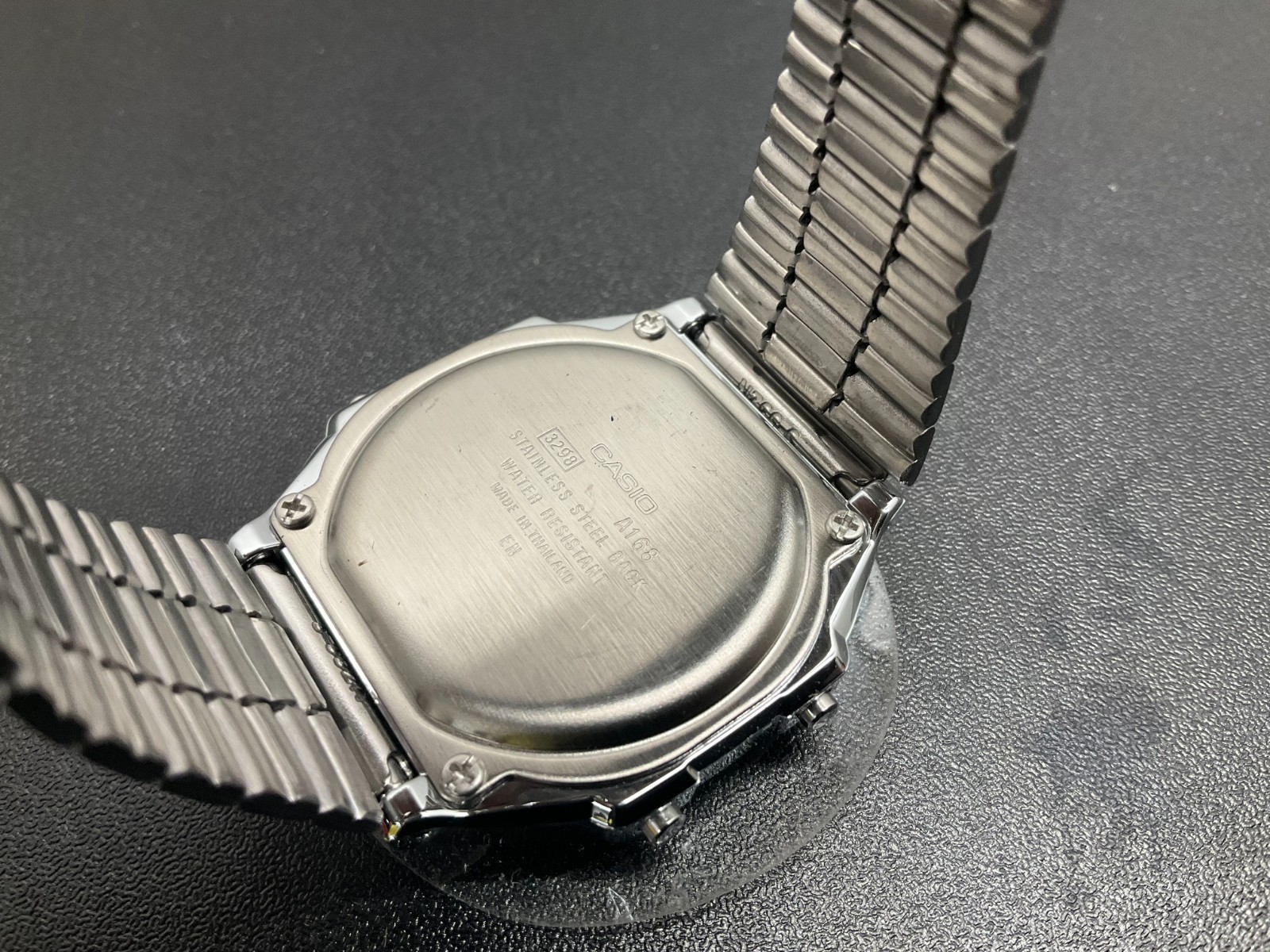 CASIO A168 QUARTZ DIGITAL WATCH ALARM CHRONO ELECTRO LUMINESCENCE
