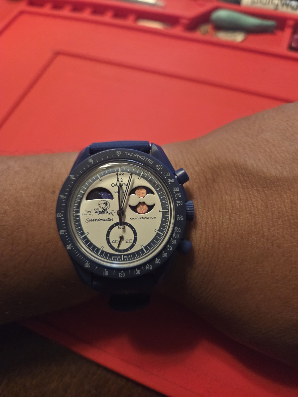 OMEGA x Swatch Mission to Earthphase Moonshine Gold Moon Phase 42mm Blue