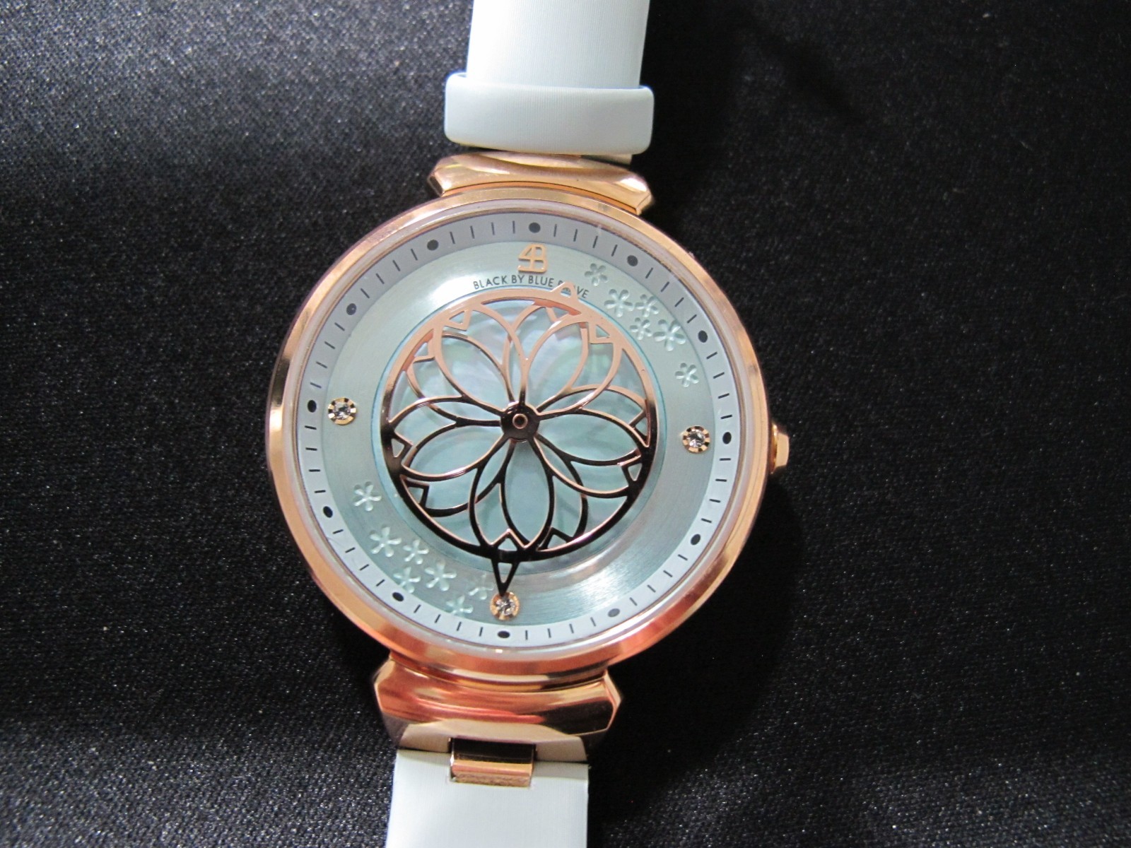 BLACK BY BLUE BRAVE Blue Cherry Blossom Watch NEW (WITH BOX)