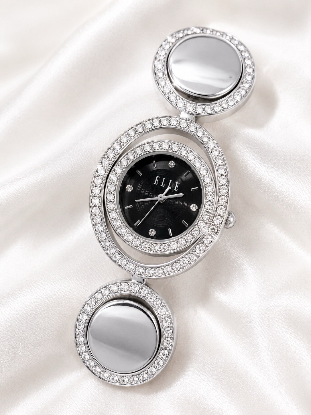 Vintage Style Rhinestone Bracelet Watch Y2K Glam Silver Black Dial