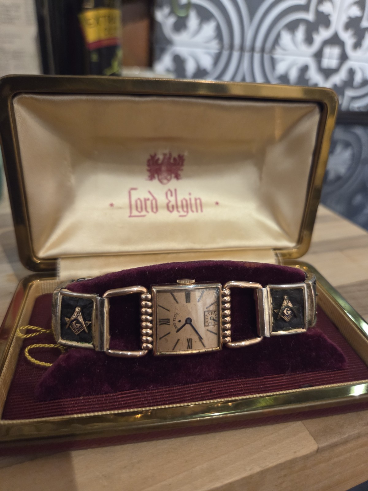 Estate Find Vtg Mens Lord Elgin Wristwatch 21j cal 559 14K Rose GF BoxPaper