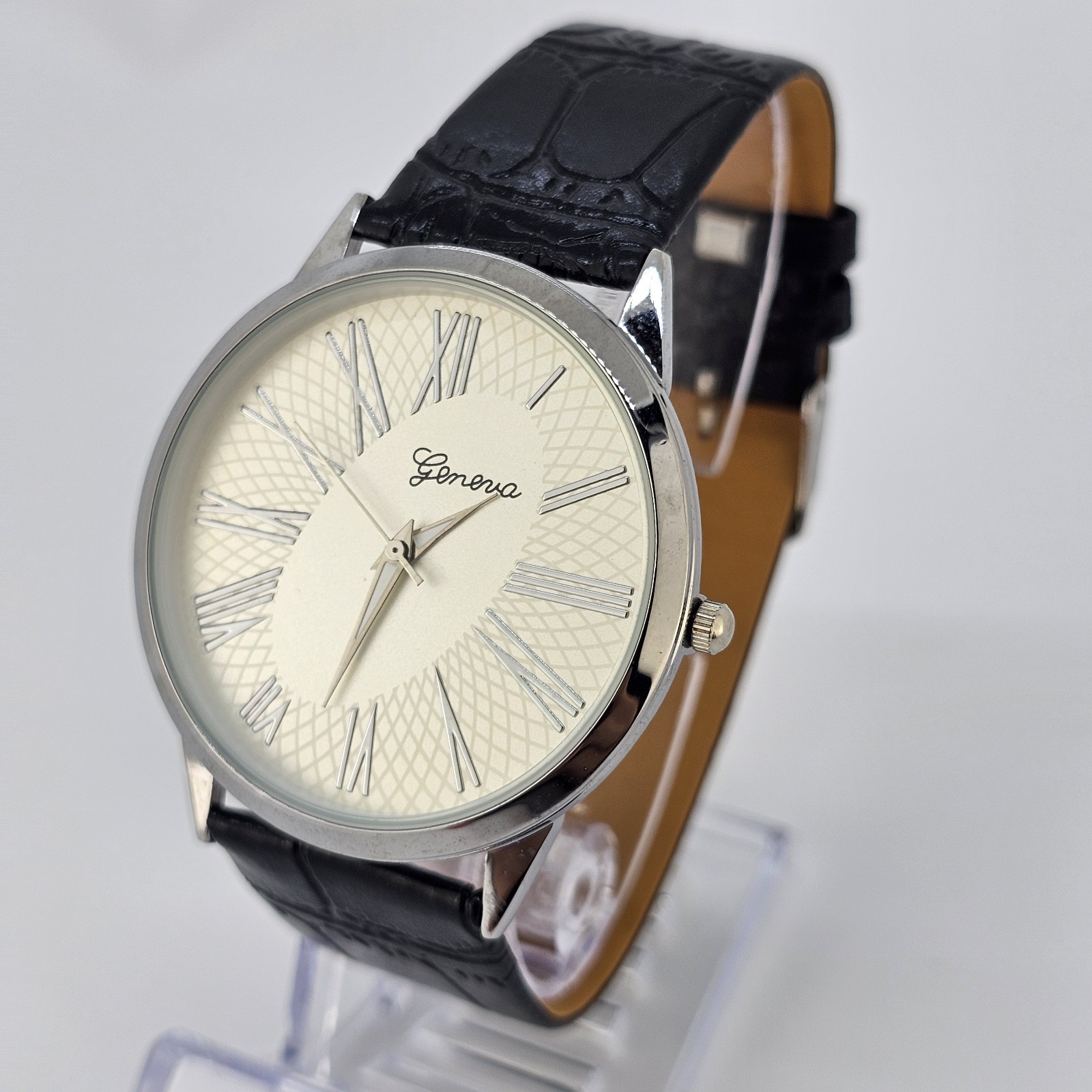 42MM Men’s Watch Roman Numerals Tan Dial Black Leather Bands New Battery