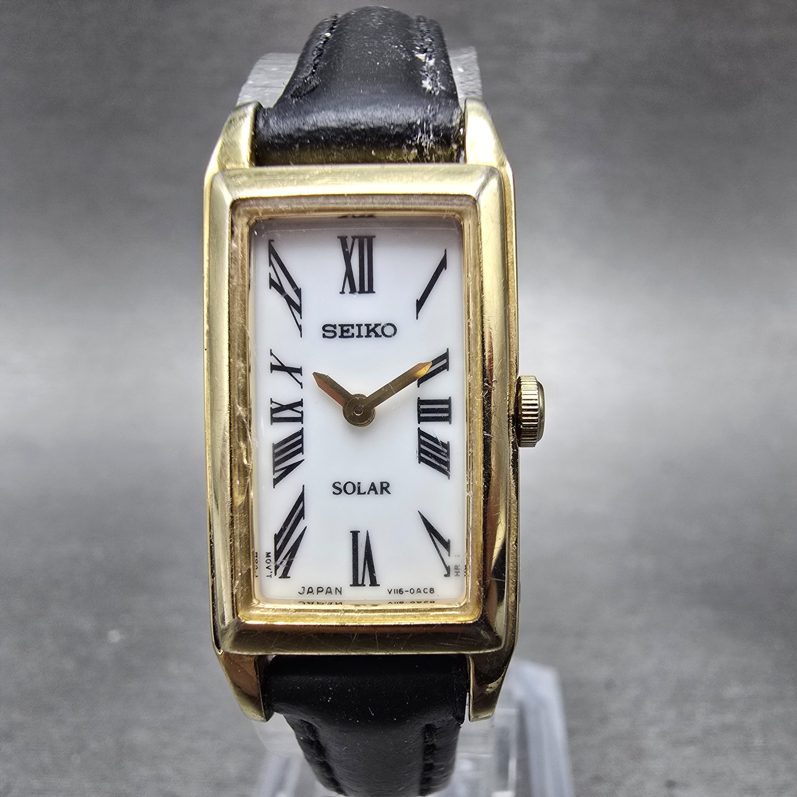 Seiko Solar Tank Watch Women 15mm White Dial Gold Tone Rectangle V116-0AA0 Works