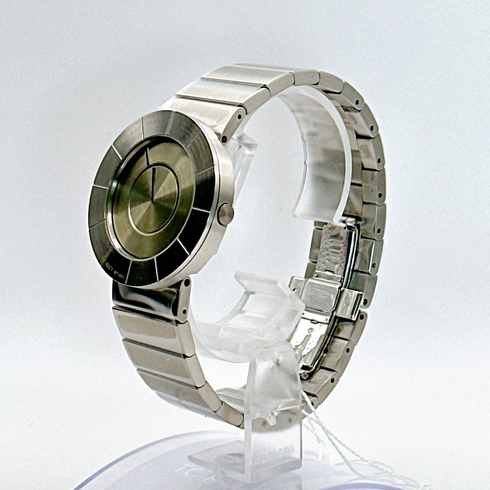NY0N001 Issey Miyake To Tio Yoshioka Tokujin Designed IM-SILAN001 CITIZEN W