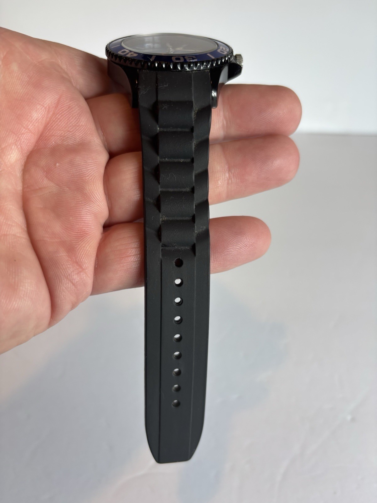 Blue Faced Men’s Watch Japanese Movement Water Resist 30 Meters
