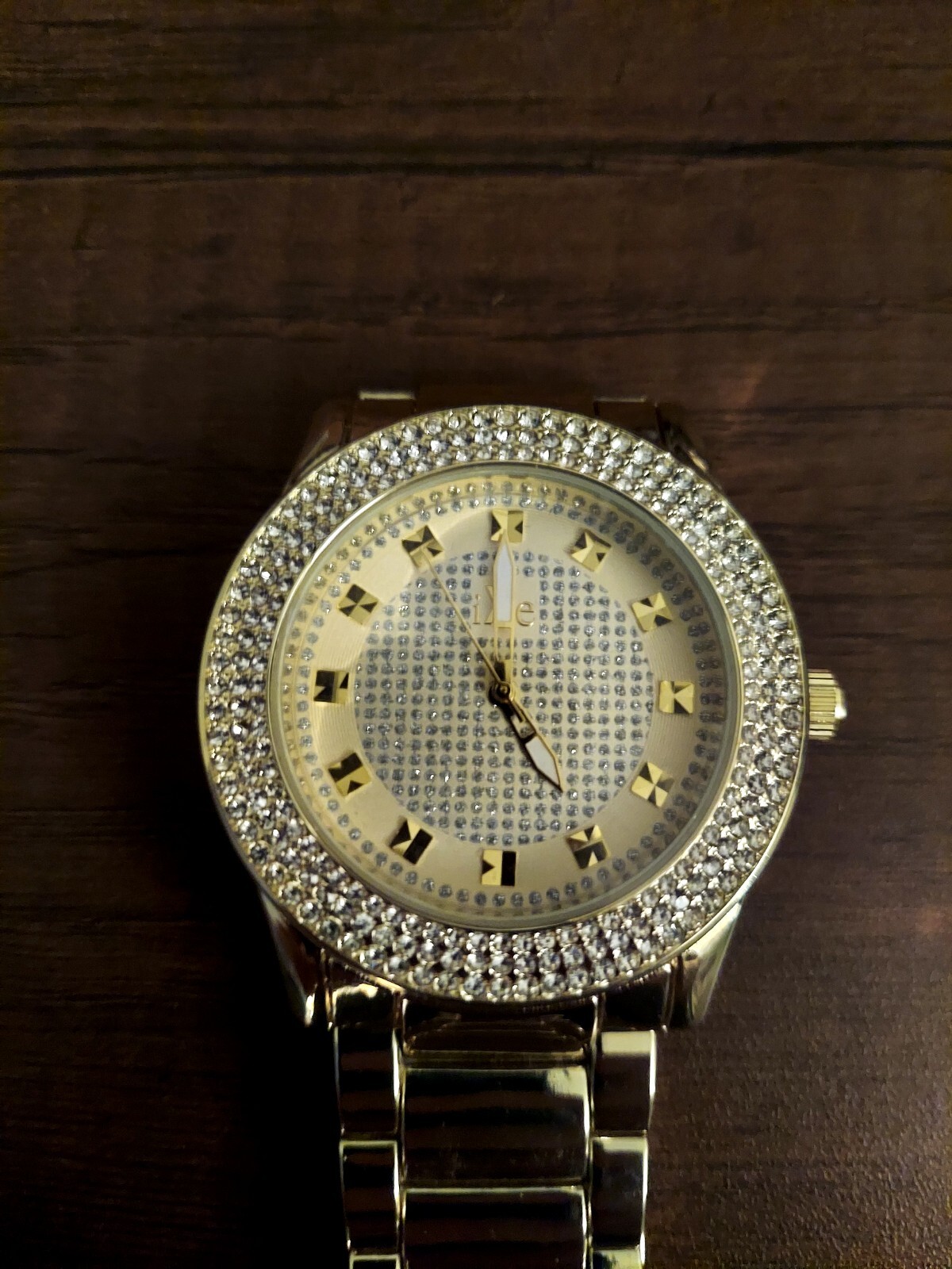 IXE Quartz MVMNT