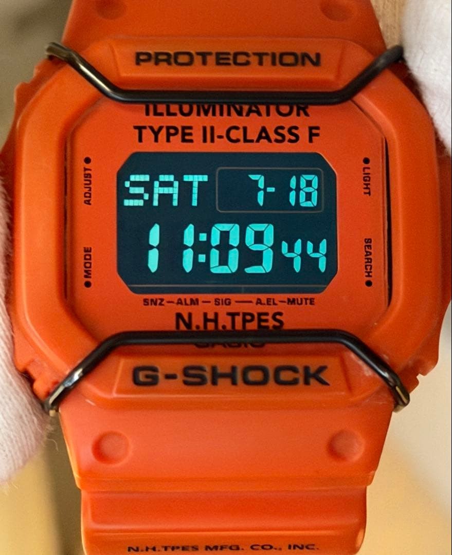 Collaboration G SHOCK N.HOOLYWOOD Limited Speed Orange DW 5600