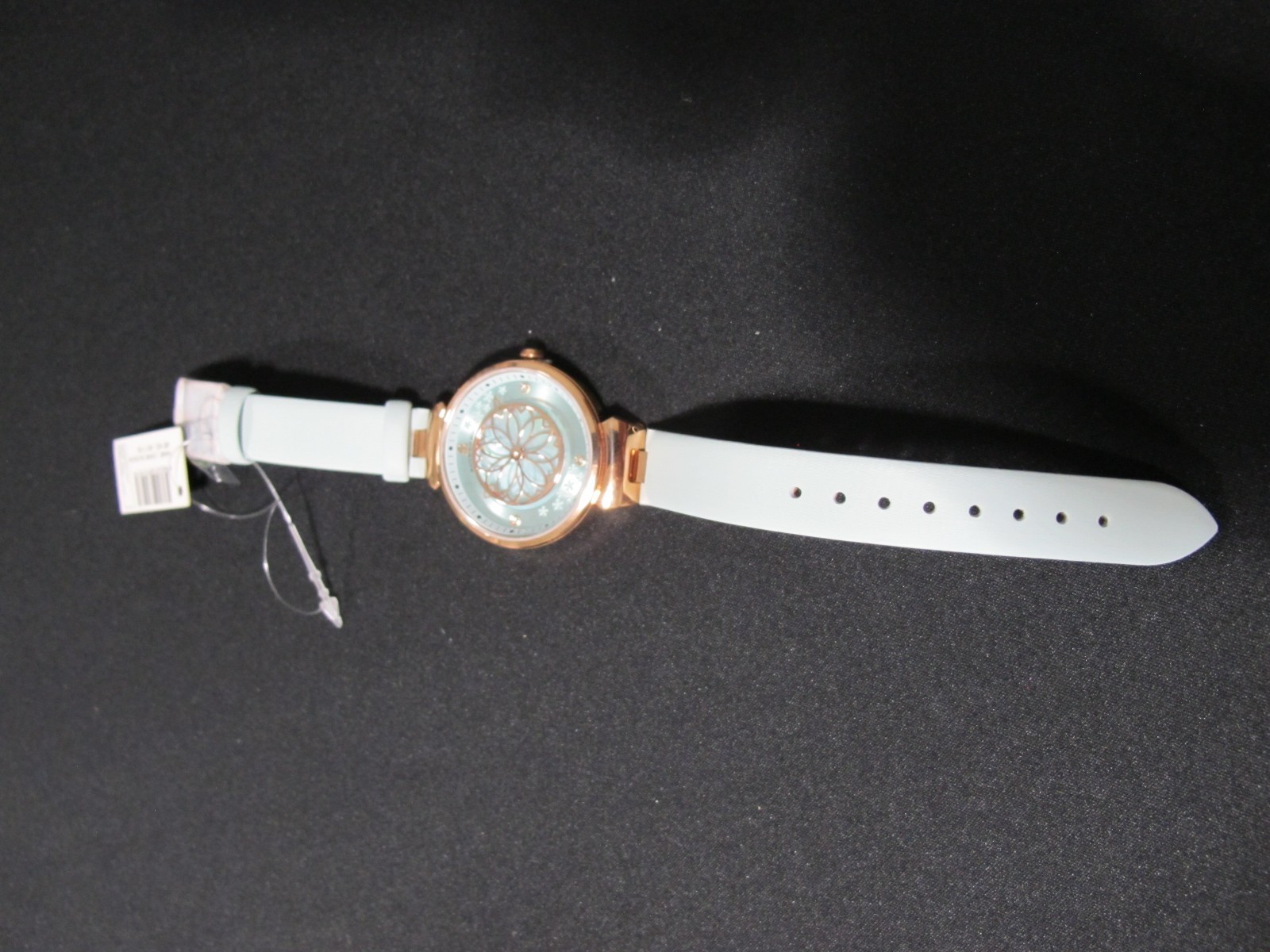 BLACK BY BLUE BRAVE Blue Cherry Blossom Watch NEW (WITH BOX)