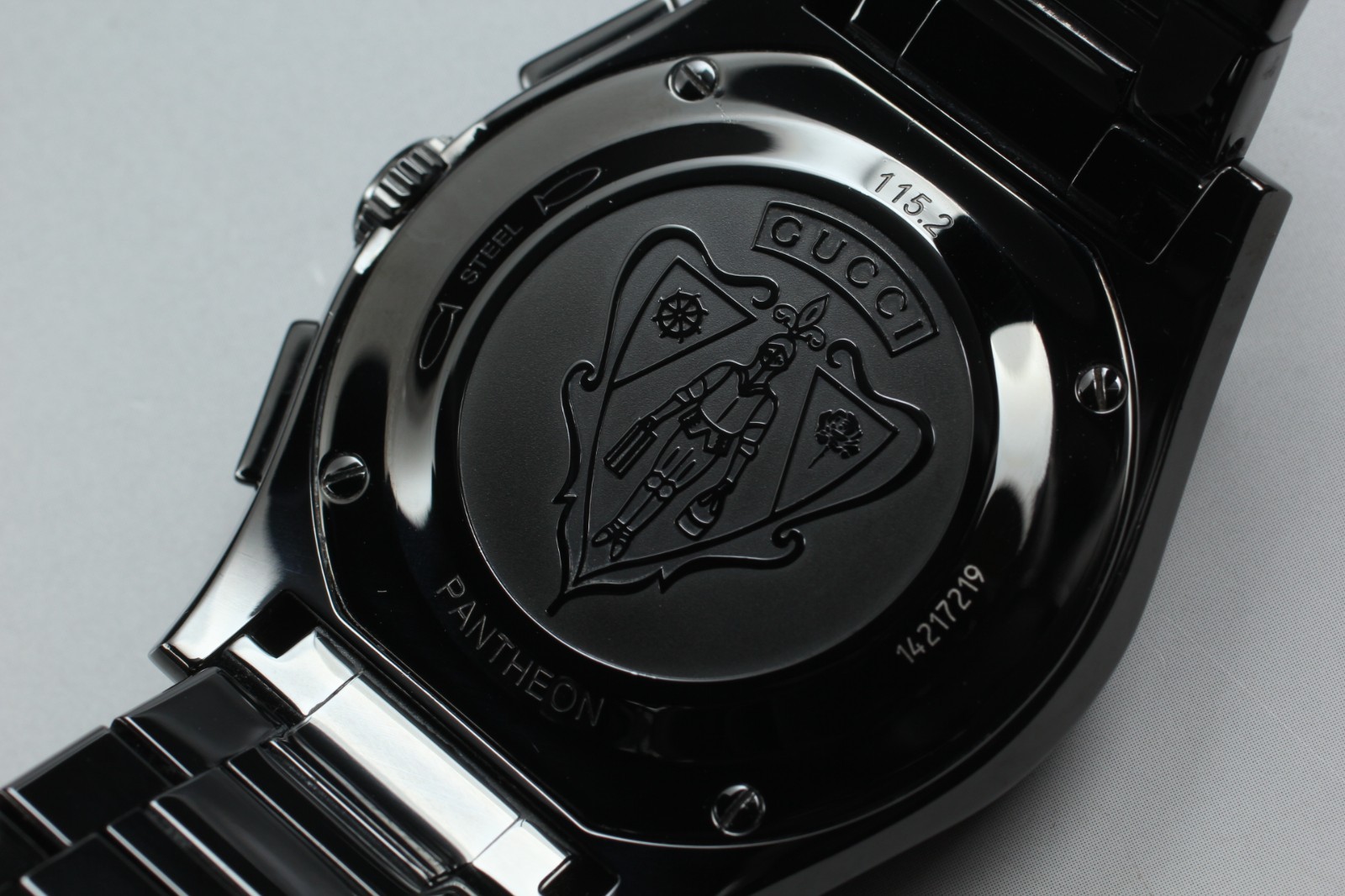 【N MINT+ w/ Box】 Gucci 115.2 Pantheon Chronograph Men’s Quartz Watch from JAPAN