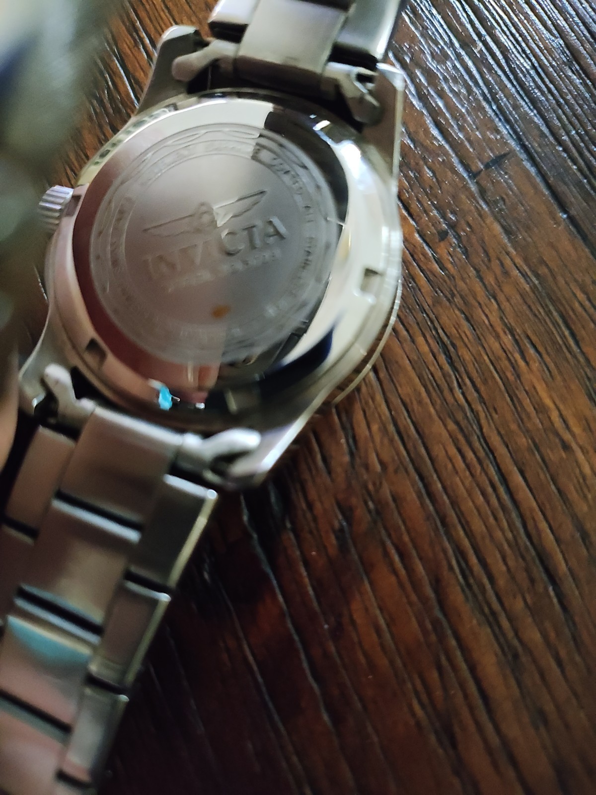 Invicta Women’s Swiss Made Pro Diver Model 7 In. Wrist 5 3/4 Closed Battery