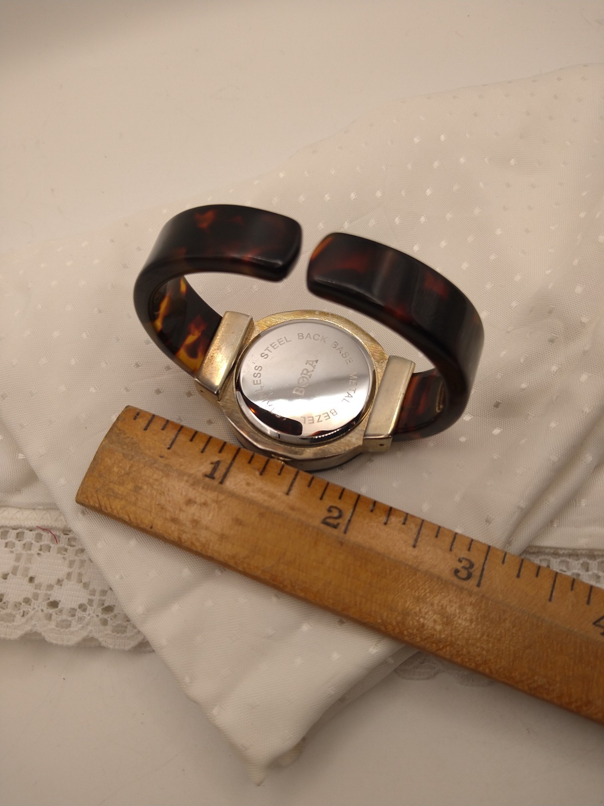 Bora Watch Tortoiseshell Bangle Mother Of Pearl Gold Tone Japan Needs Battery