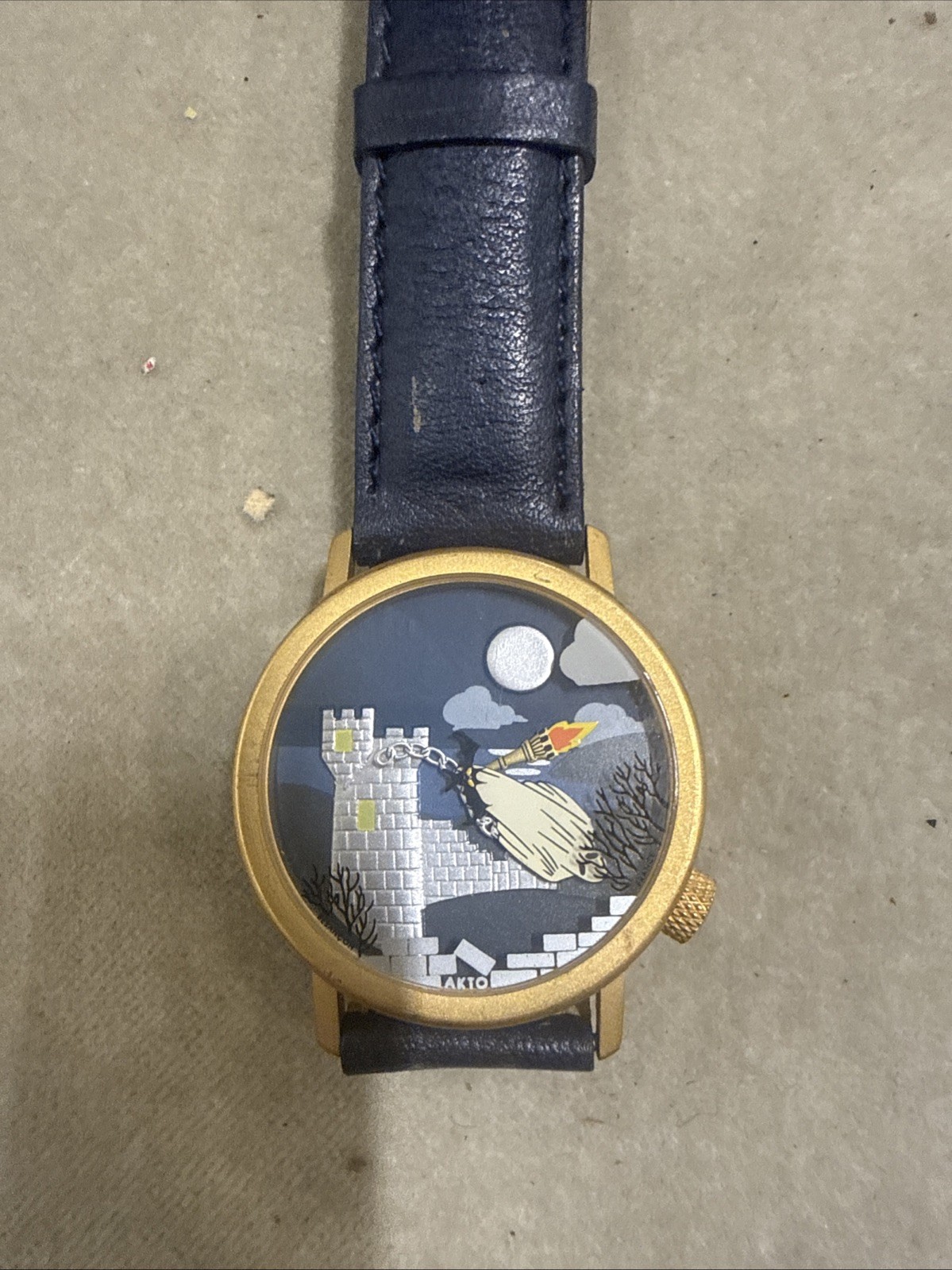 akto watch