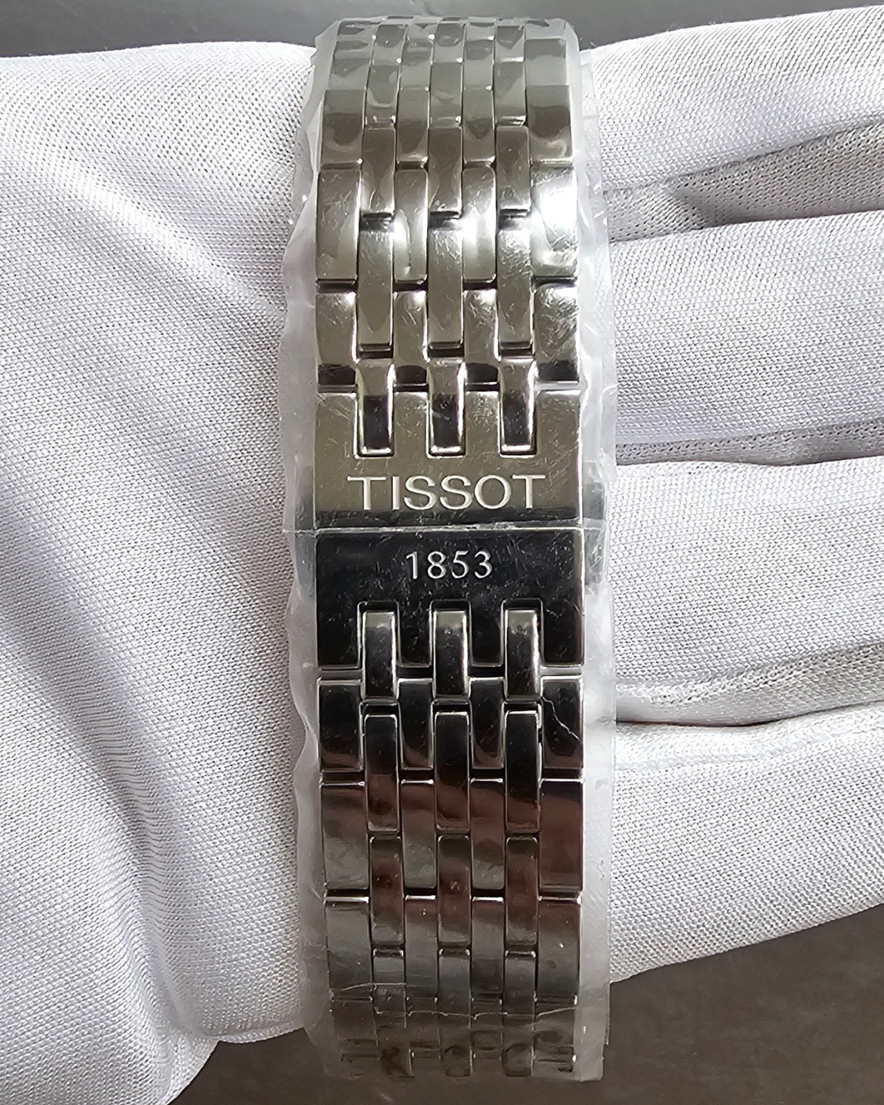 Tissot Le Locle Automatic 39.3mm Green Dial SS Men’s Watch T006.407.11.093.00