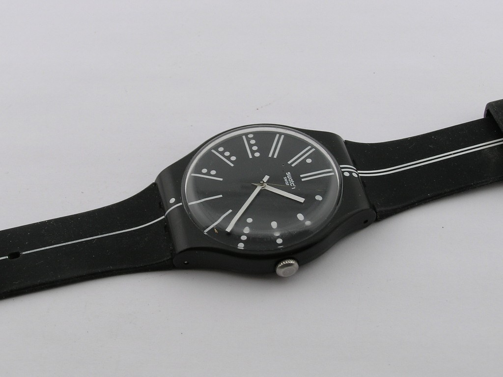 Swatch Watch White Line Black 41mm Mens 2012 Working