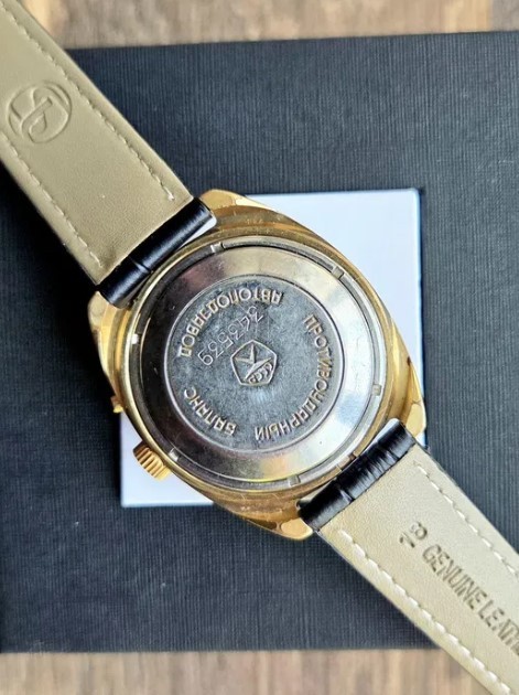 Vintage mechanical watch Slava automatic 27 jewels USSR Soviet men’s wristwatch