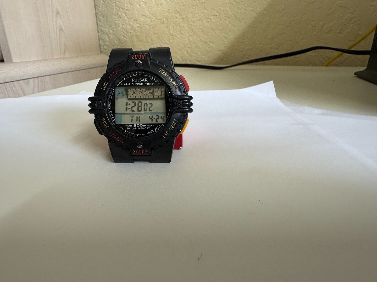 Vintage Pulsar W359-0A28 Digital multifunction watch NO BAND
