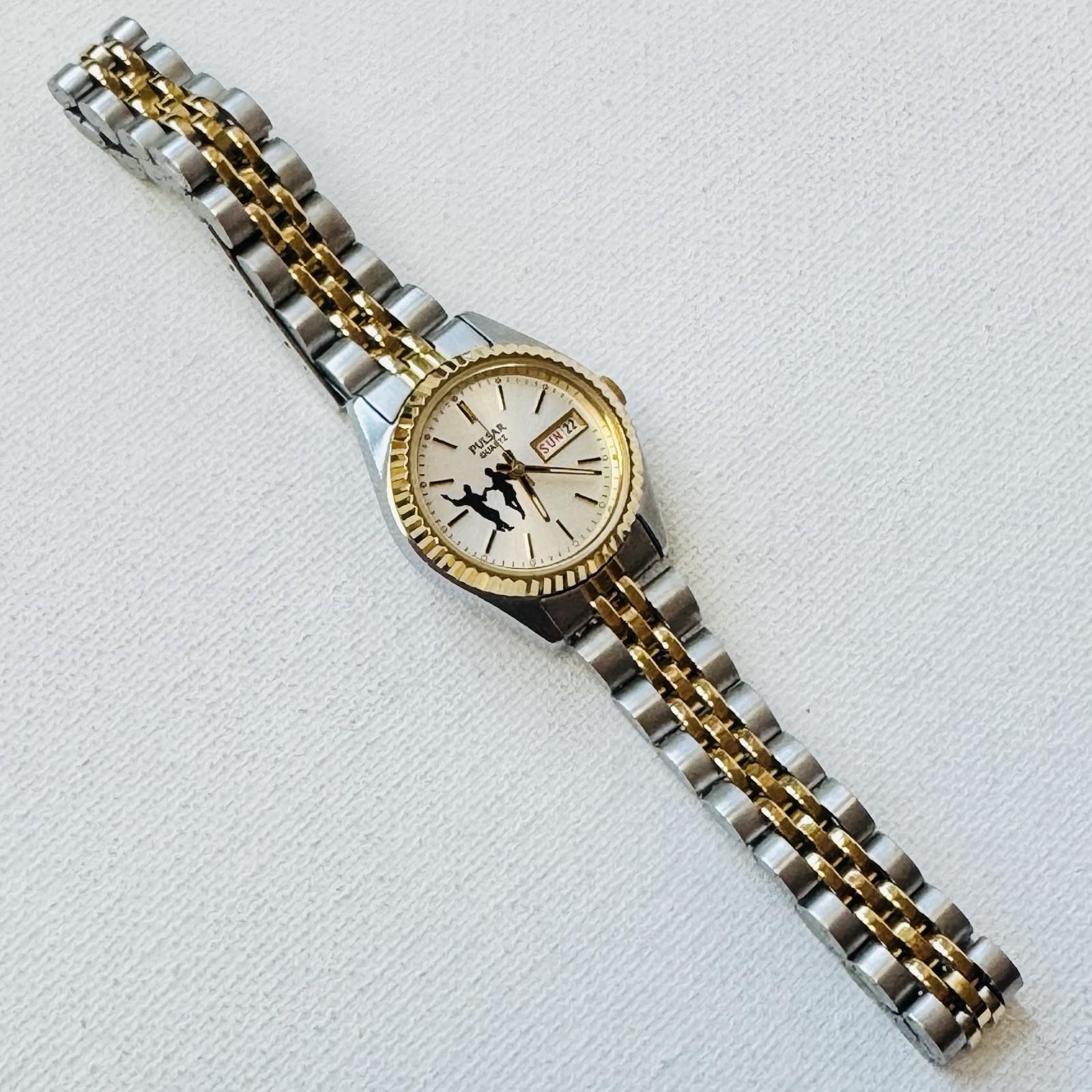 Vintage Seiko Pulsar Women’s President Day/Date Watch Silver Gold V783-X003