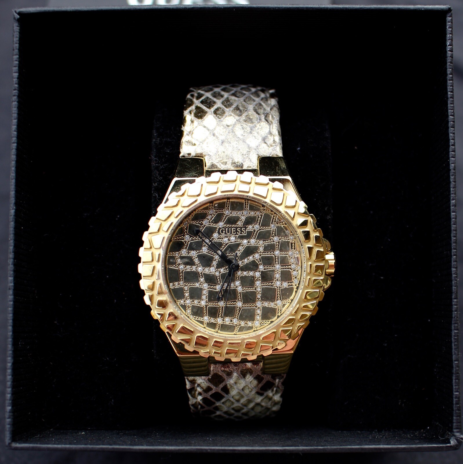 GUESS UNTAMED Women’s Watch – Multicolour Faux Snake skin Leather Band w/Box