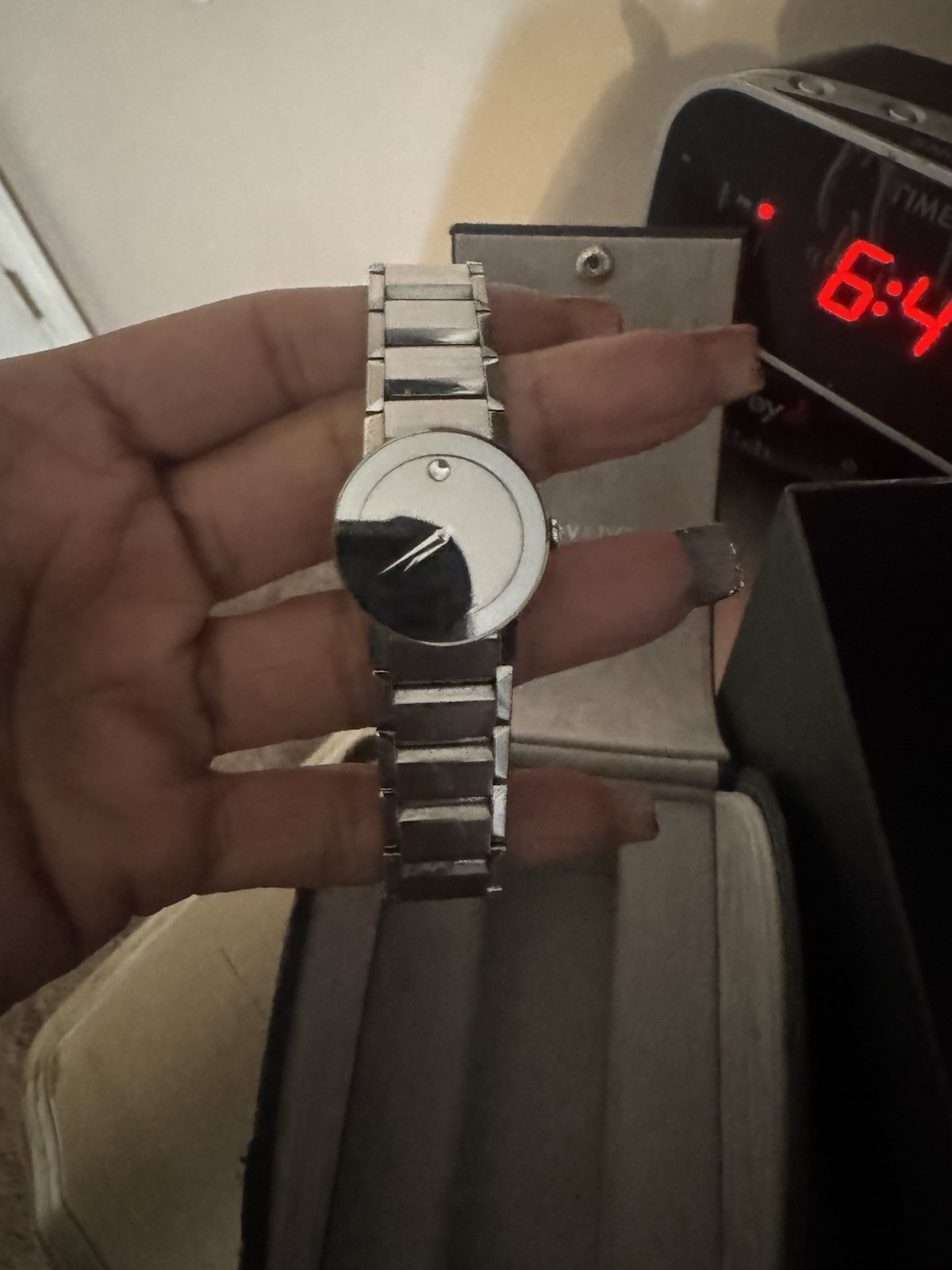 Movado Ladie’s Sapphire Mirror Classic Museum Watch Model #84.G3.1852 ~ Special!