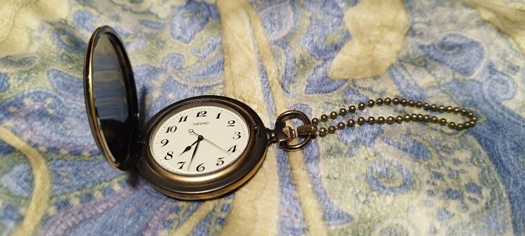 Antique quartz pocket watch