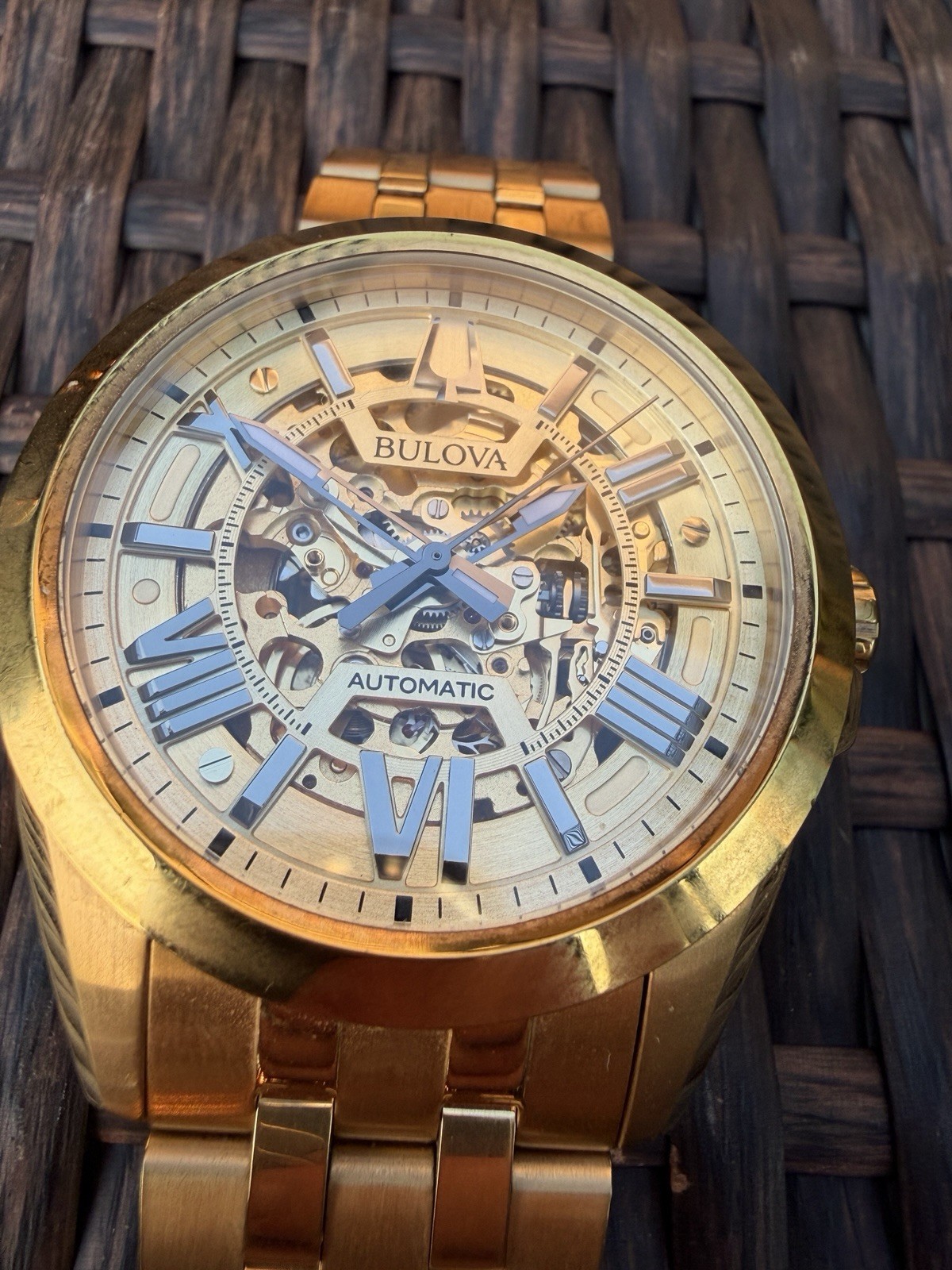 Bulova Sutton 97A162 Automatic Skeleton Gold Tone Men’sWatch 43mm Miyota 21Jewel