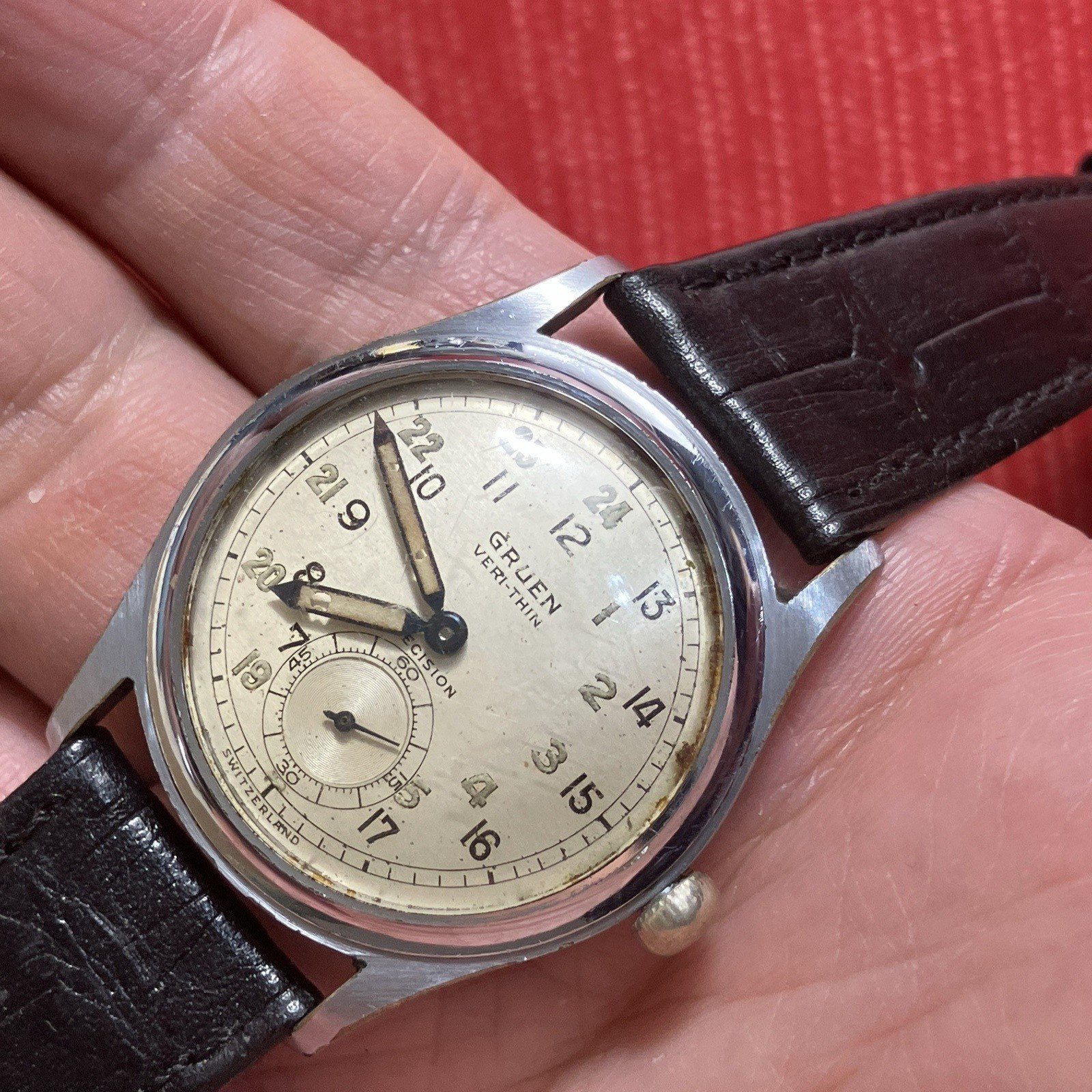 Gruen Veri-Thin Precision Pan American Mechanic Watch Vintage 24HR Dial