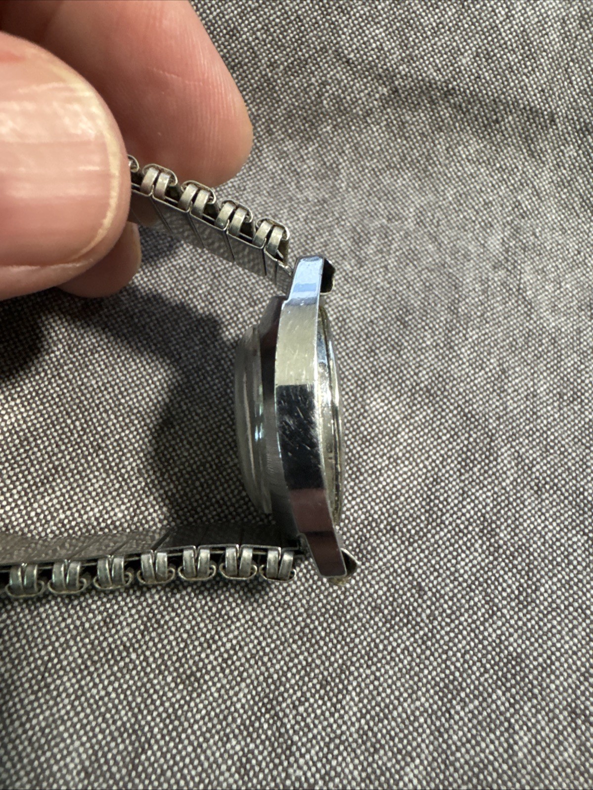 VTG Ladies’ Timex Mechnl Watch Silver-tone Stainless Band White Dial Date Window