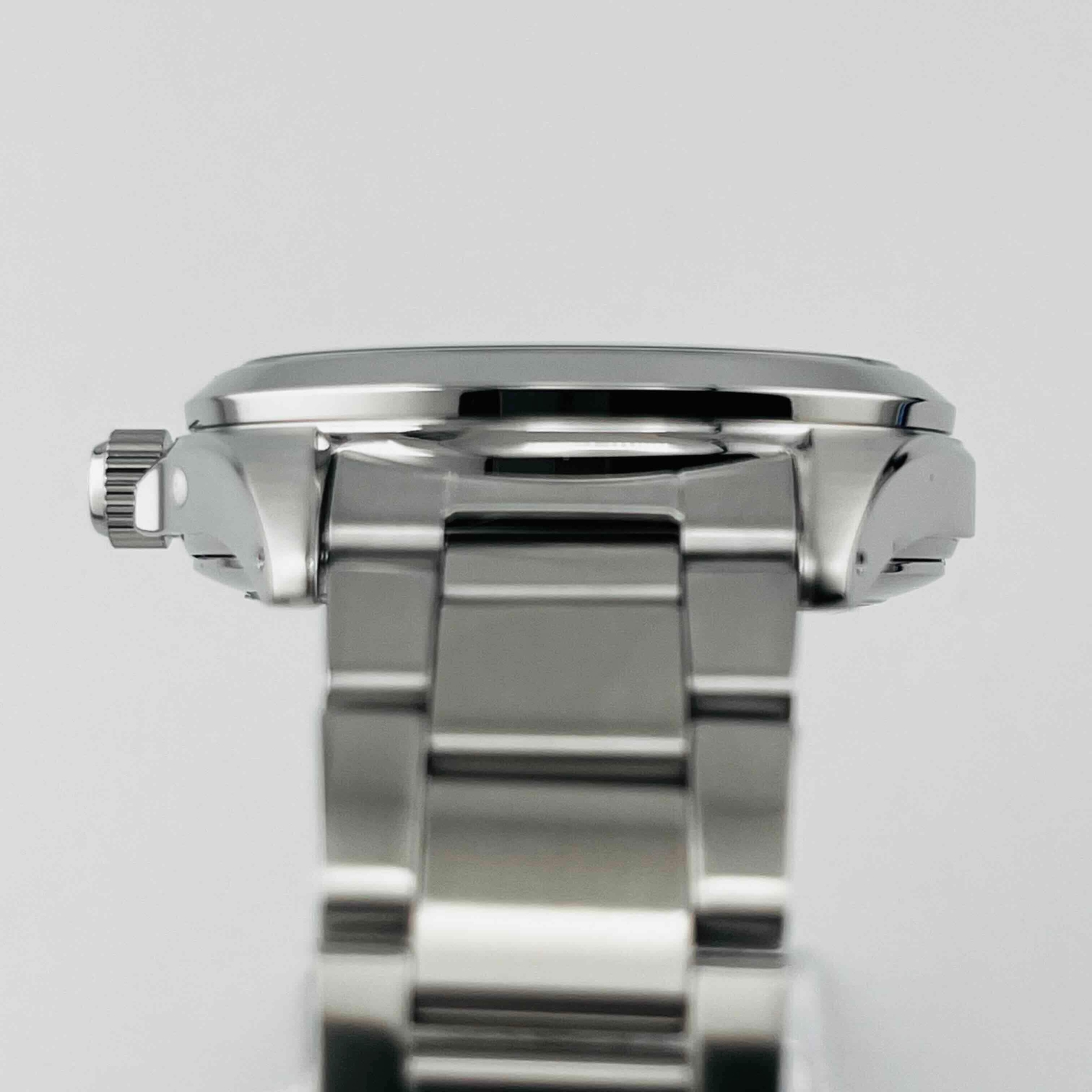 SEIKO 4R35-04T0 Automatic winding Naoki Hanzawa original limited edition 38.9mm