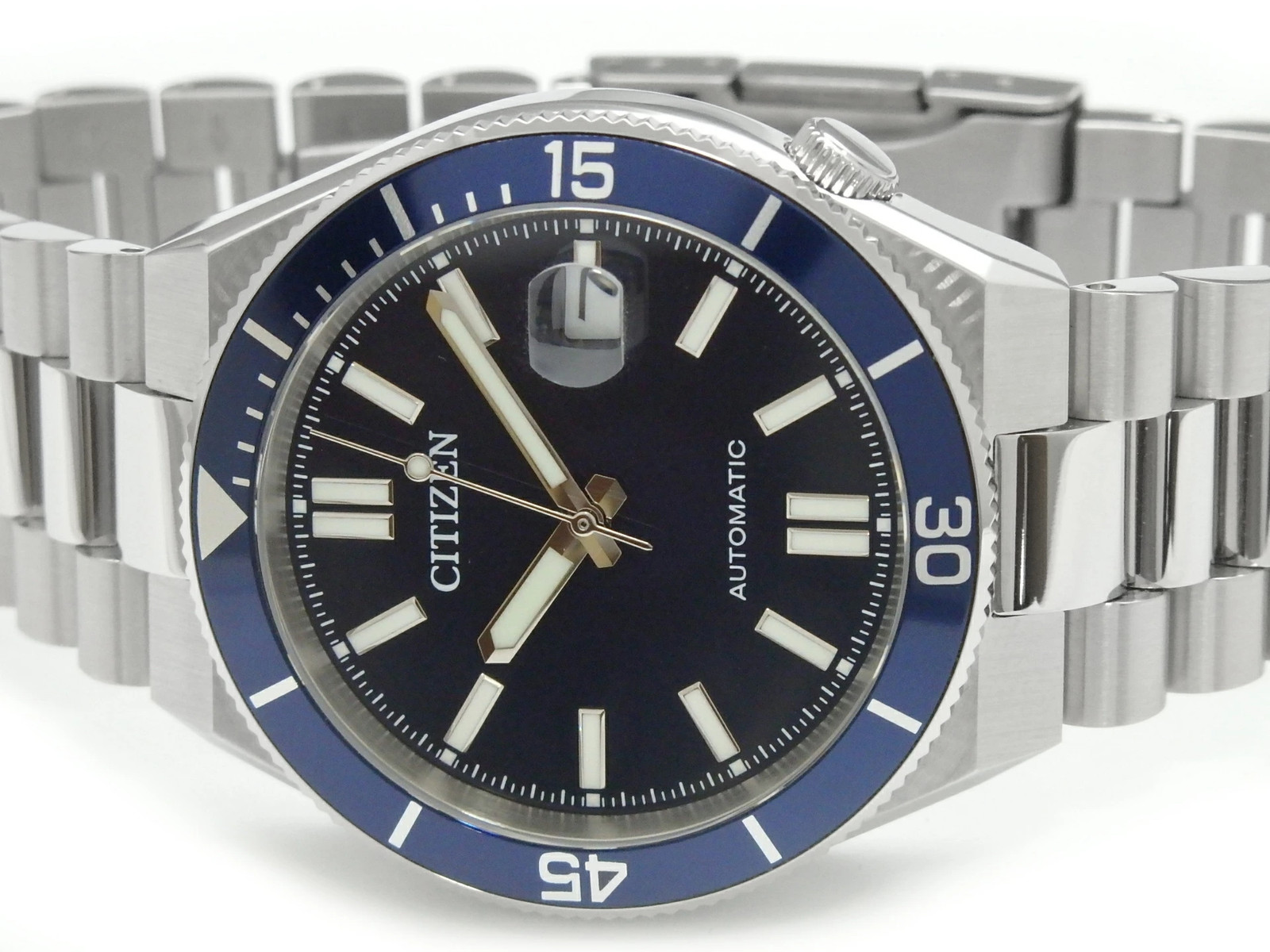 CITIZEN Citizen Citizen Collection NJ0230-59L Men’s Used Watch #61012