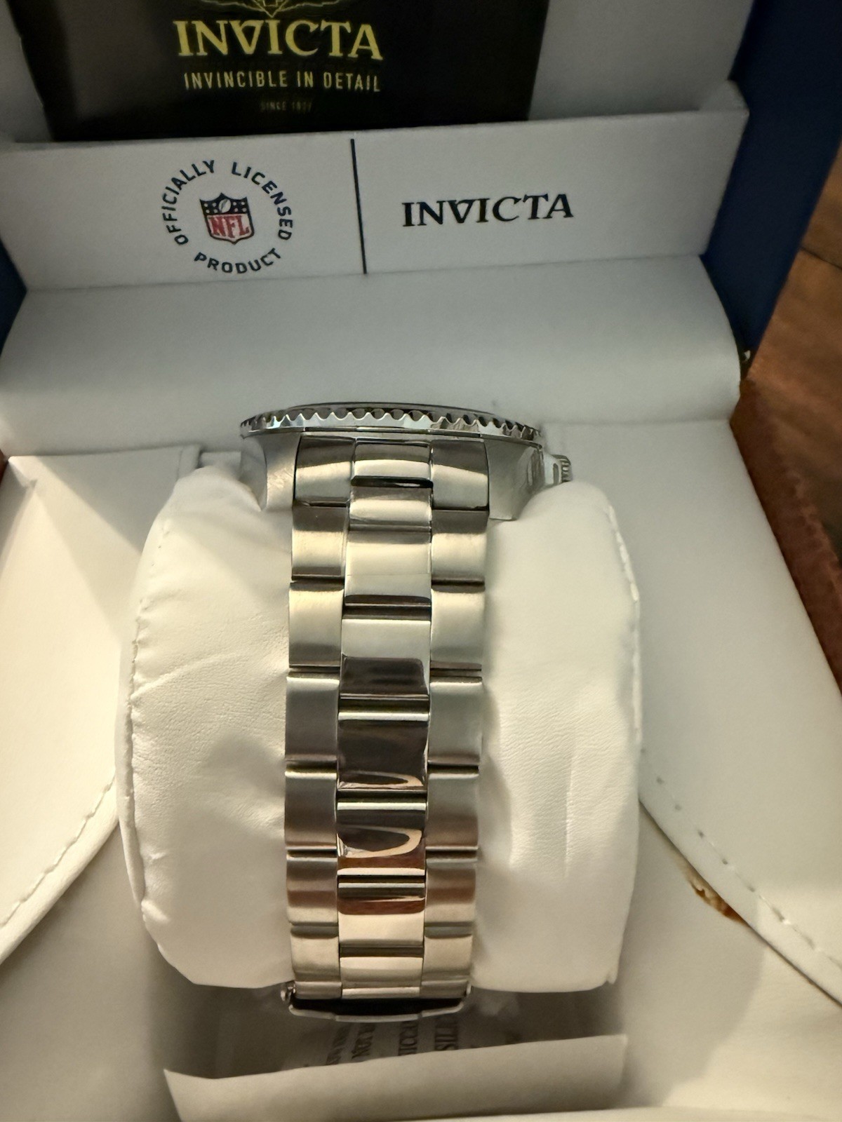 NFL Seattle Seahawks Invicta Men’s Stainless Steel Watch No. 36927 Original Box