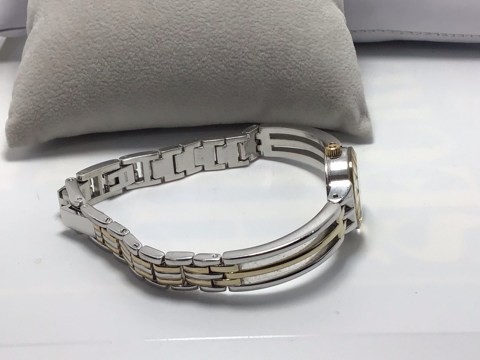 Amitron Diamond Women’s Watch