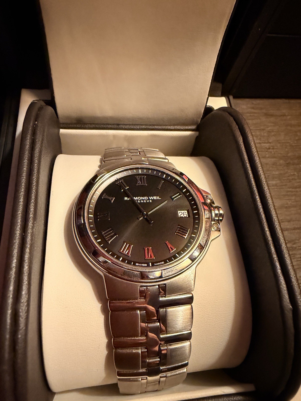 Raymond Weil Men’s Watch Sapphire Crystal Black Dial Steel 5580 Swiss Made Box