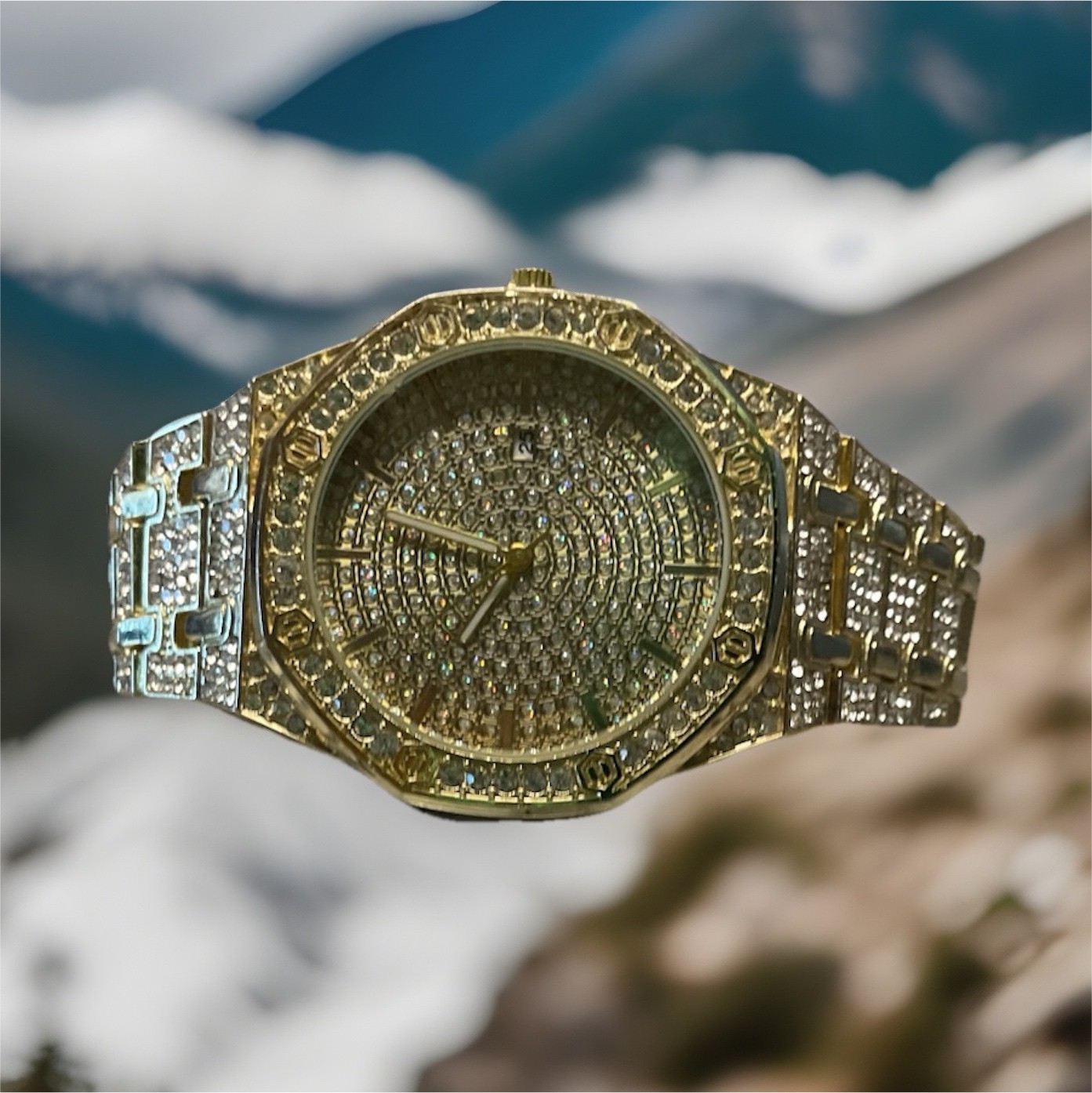 Men’s Luxury Gold Octagon Wristwatch with Diamond Pattern & Crystal Accents
